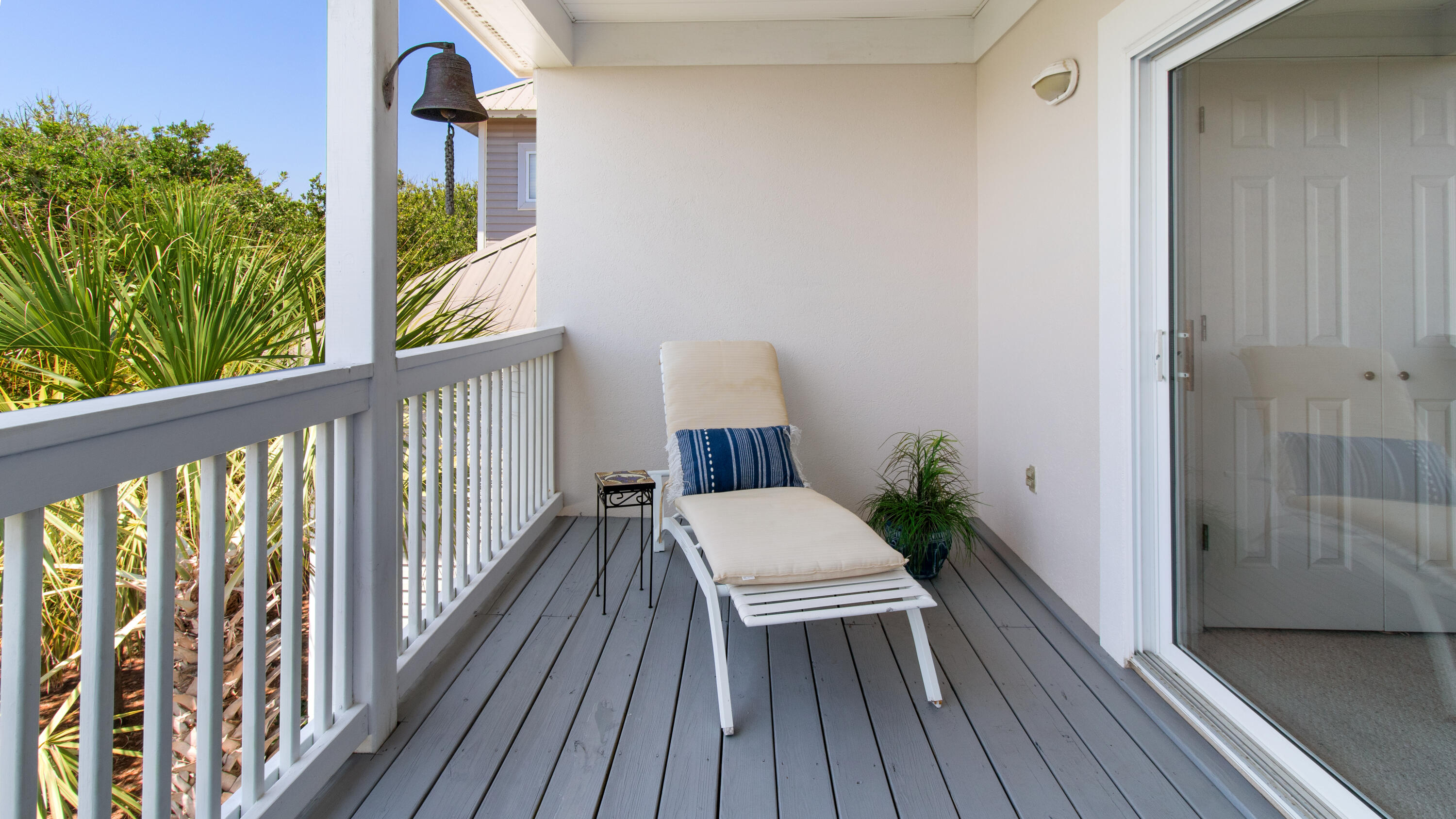 OLD FLORIDA COTTAGES - Residential