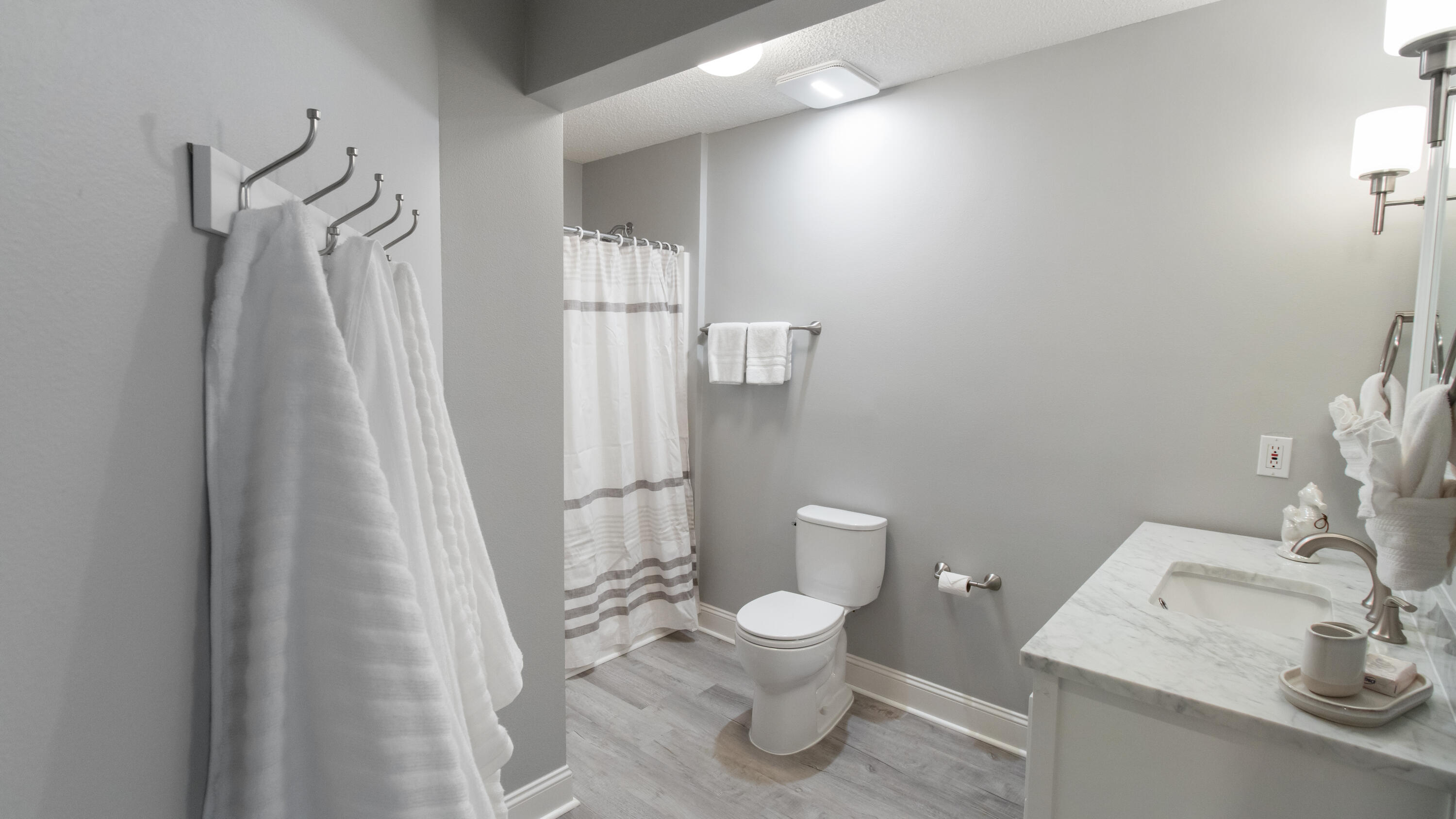 OLD FLORIDA COTTAGES - Residential