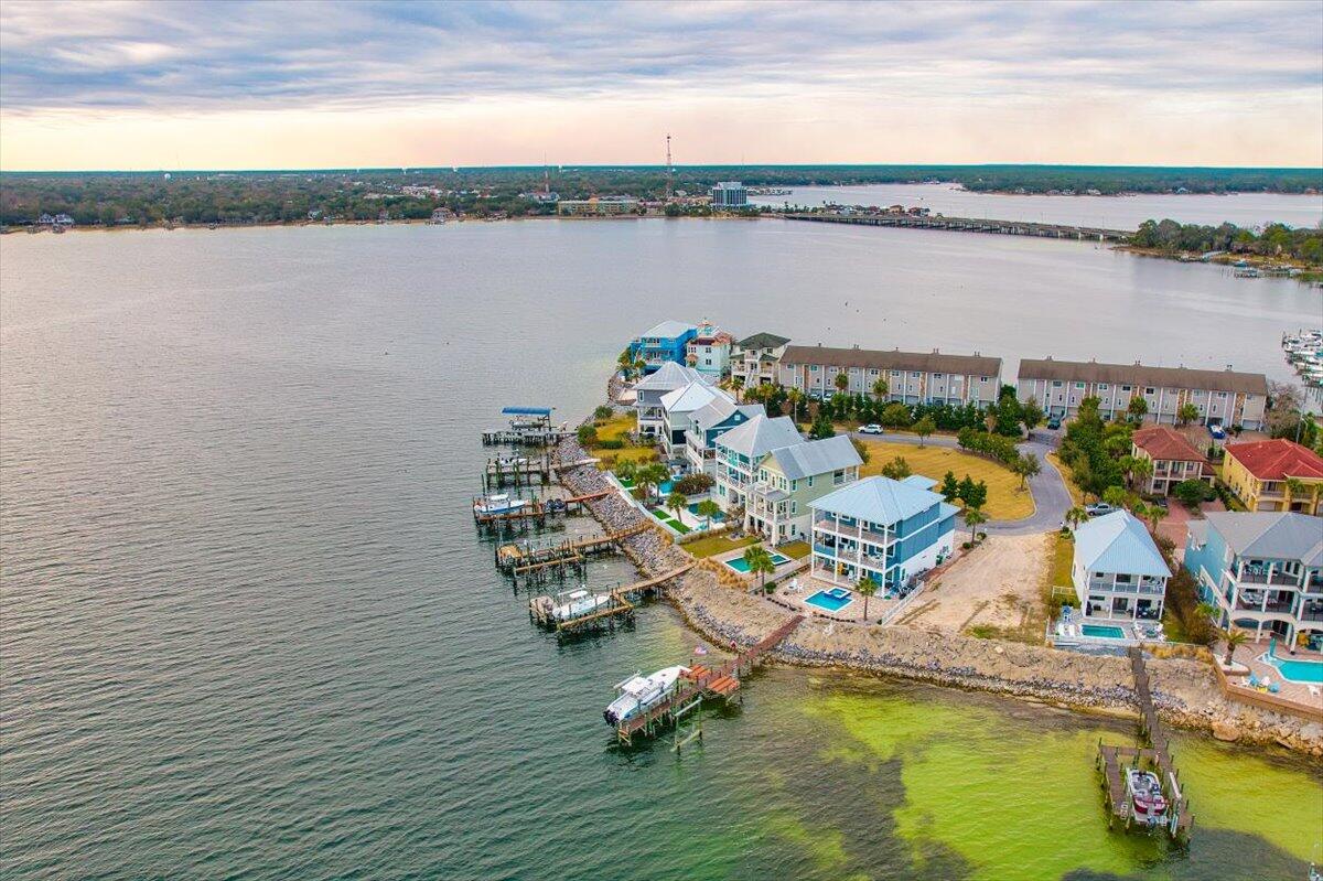 The Pointe - Residential