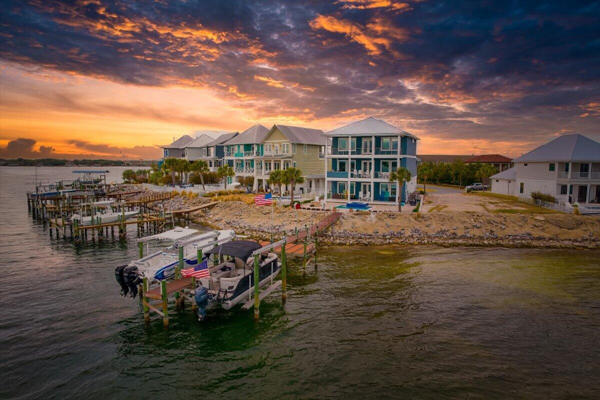 The Pointe - Residential