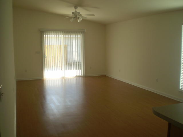 PORT DIXIE - Residential Lease
