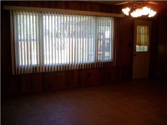 SANTA MARKELLA - Residential Lease