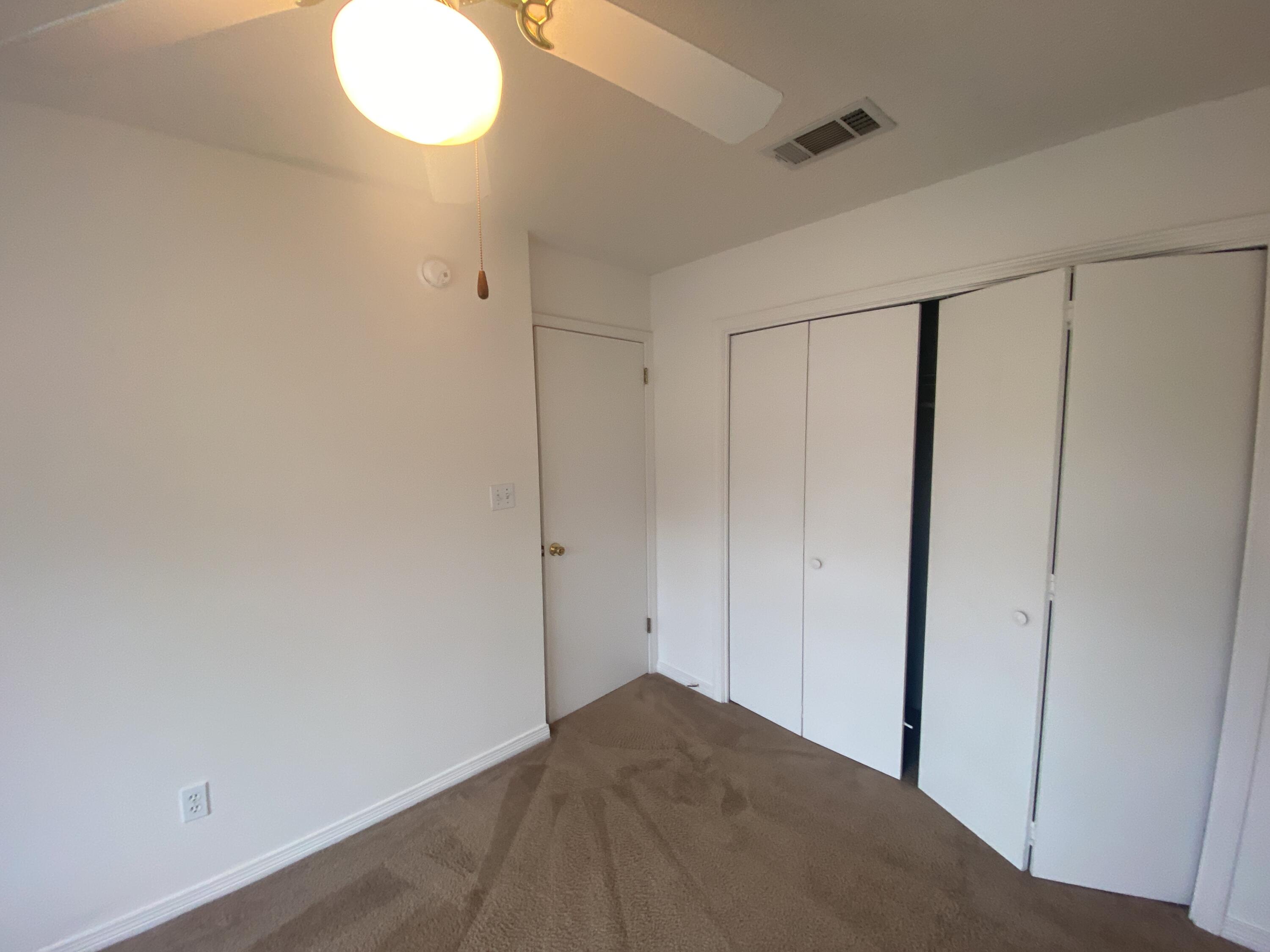 COURTLAND TERRACE T/H - Residential Lease