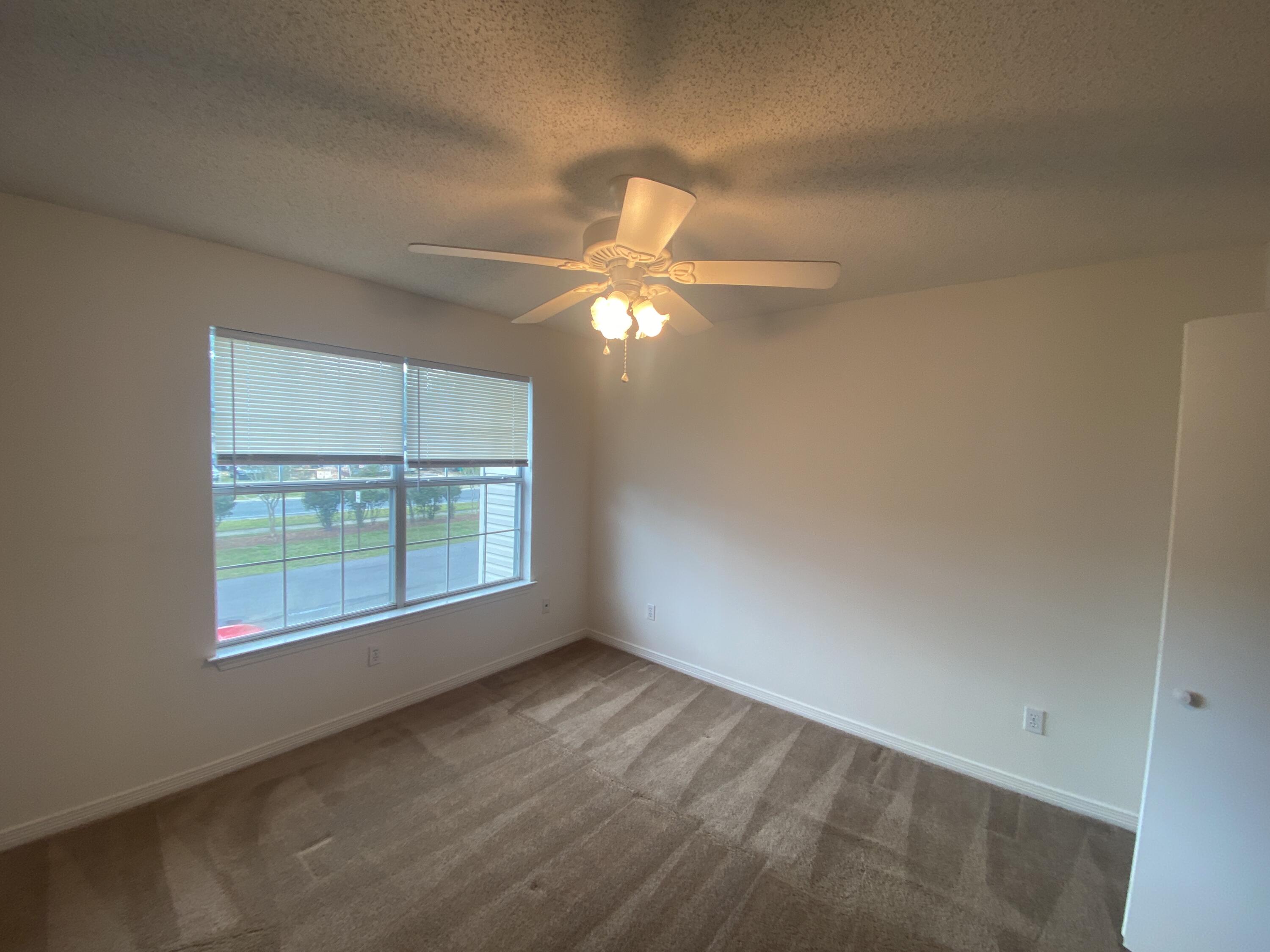 COURTLAND TERRACE T/H - Residential Lease