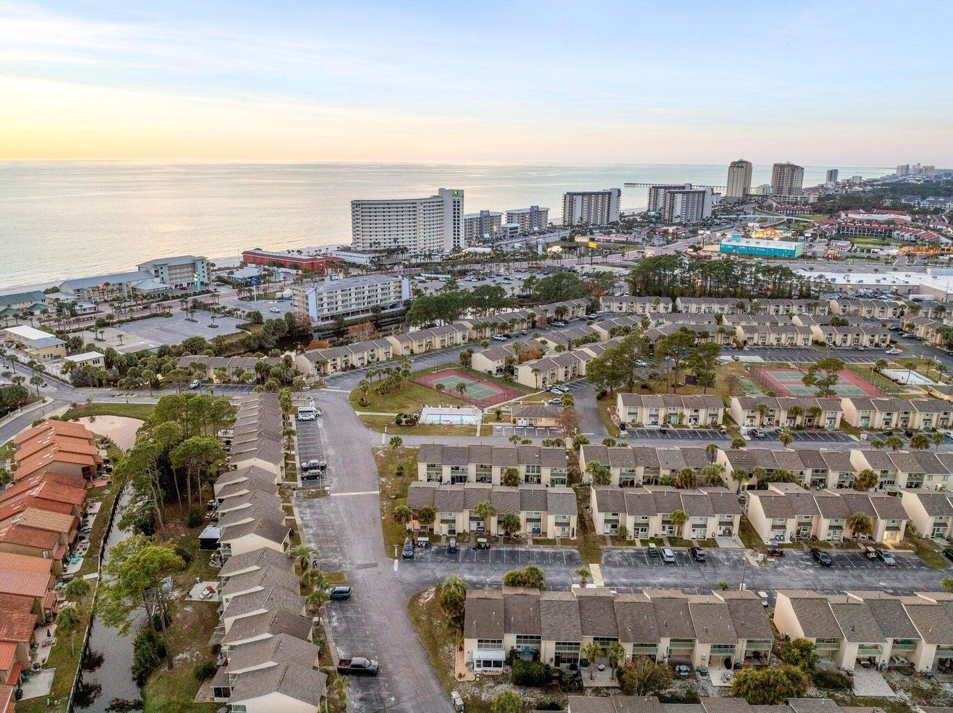 GULF HIGHLANDS - Residential