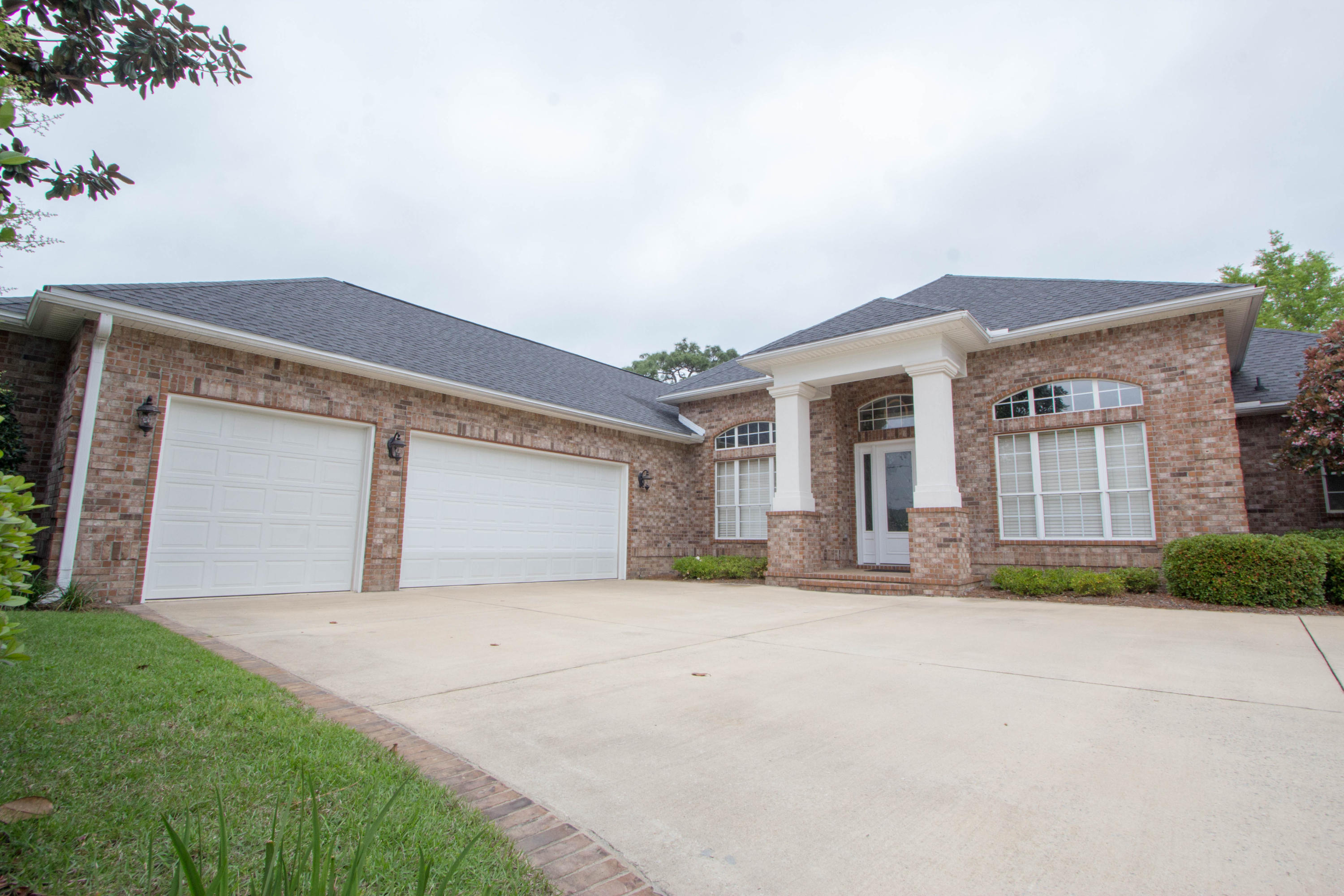 MAGNOLIA PLANTATION AT BLUEWATER BAY - Residential