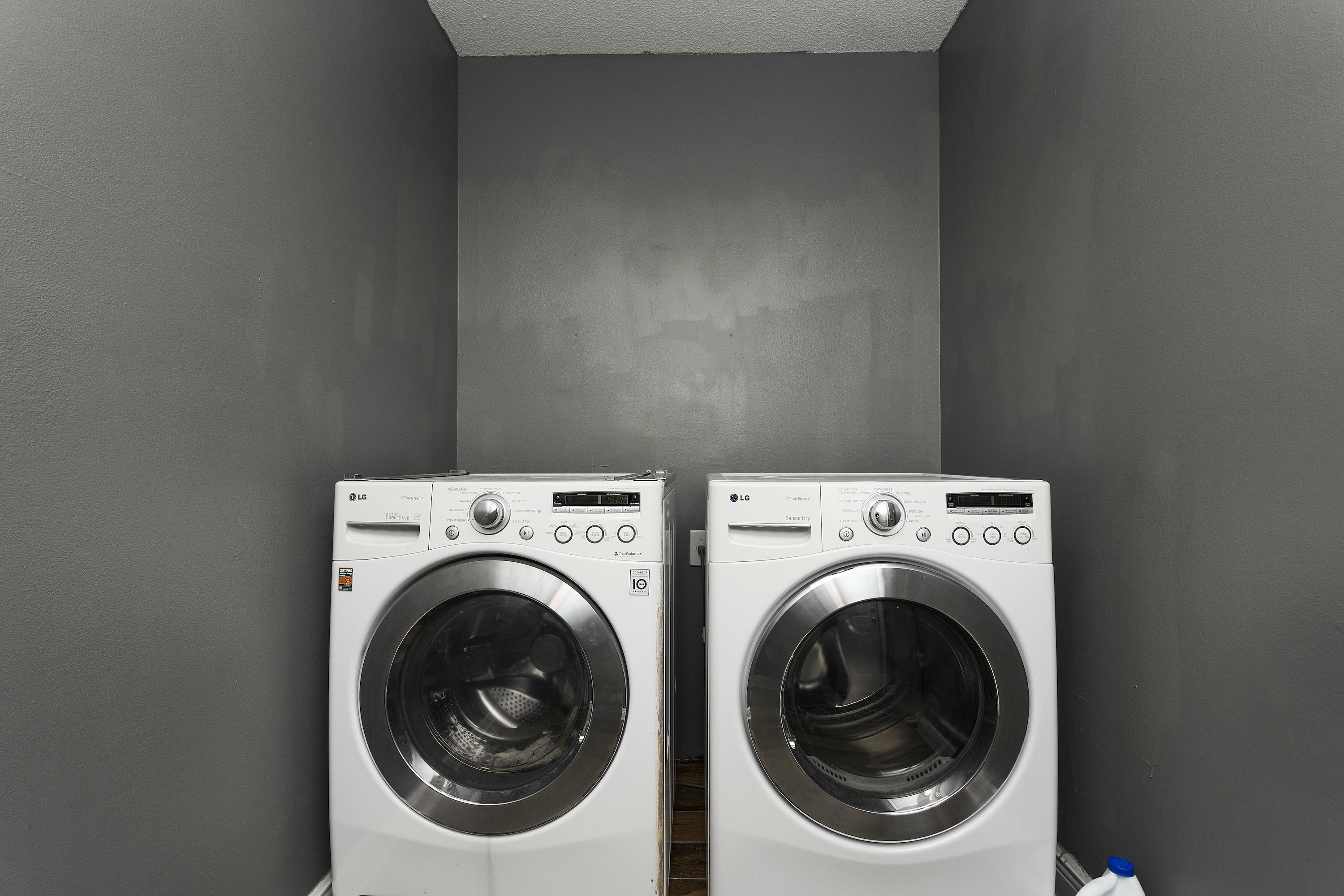 FOX VALLEY - Residential