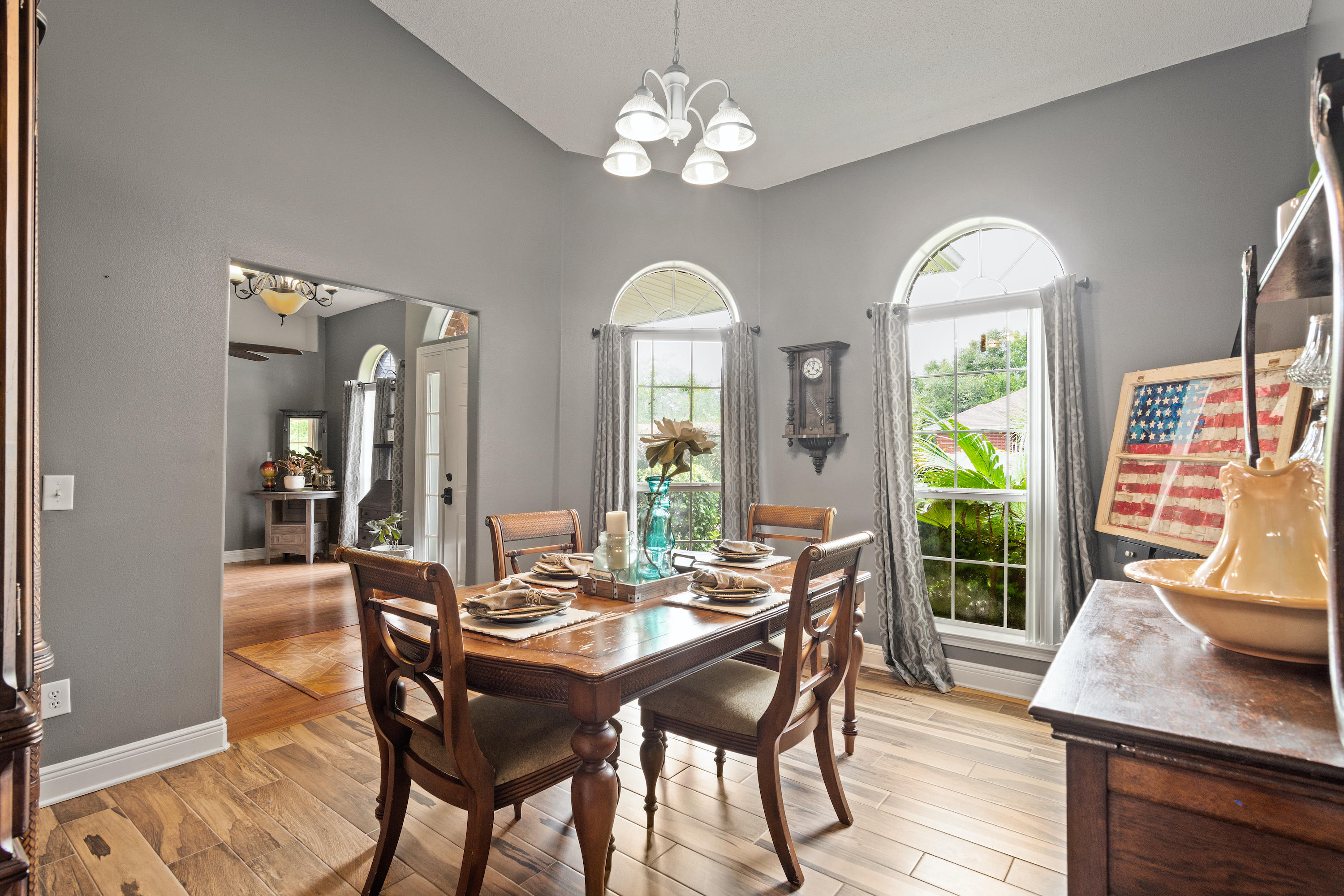 FOX VALLEY - Residential