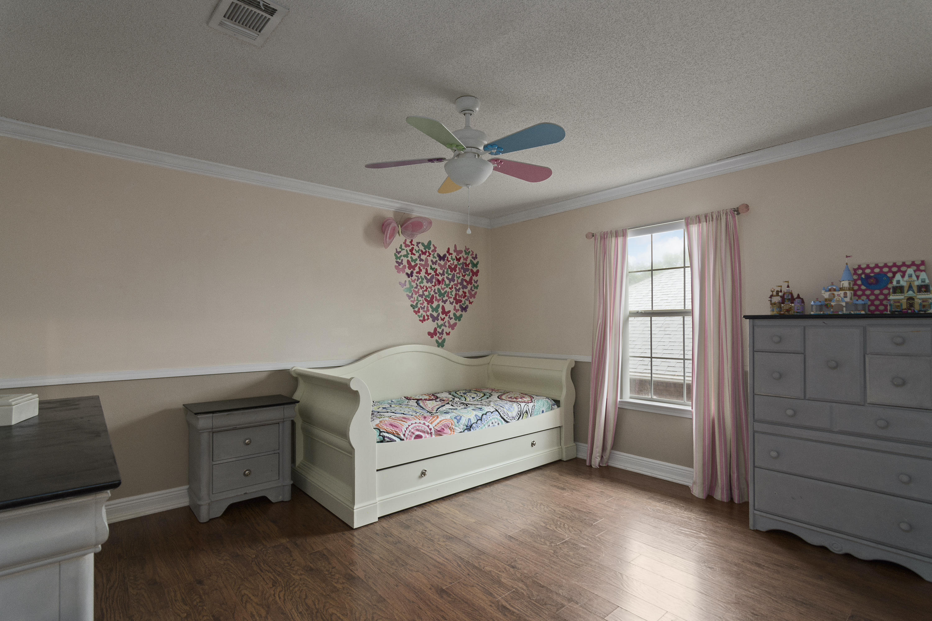 FOX VALLEY - Residential