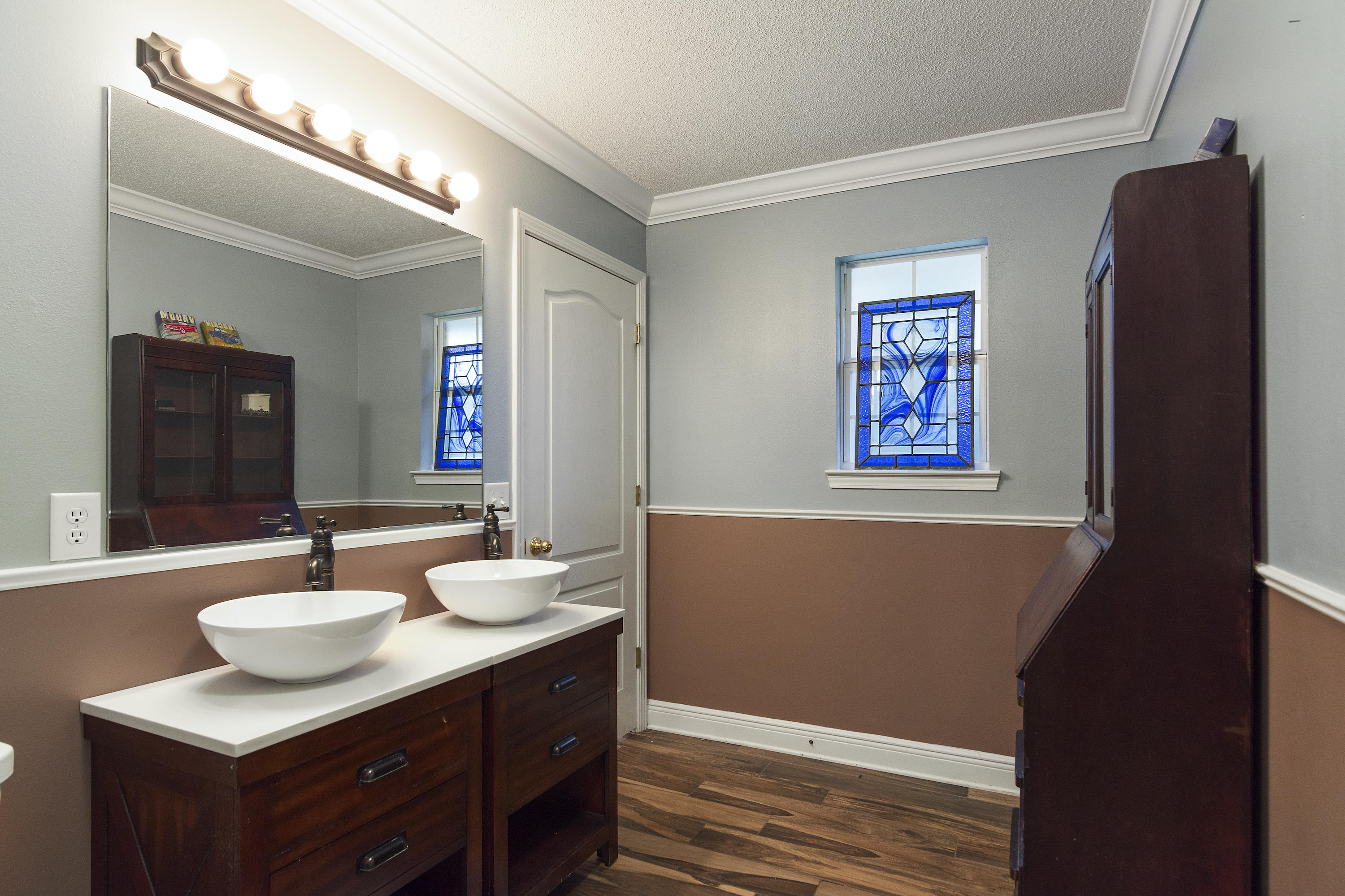 FOX VALLEY - Residential