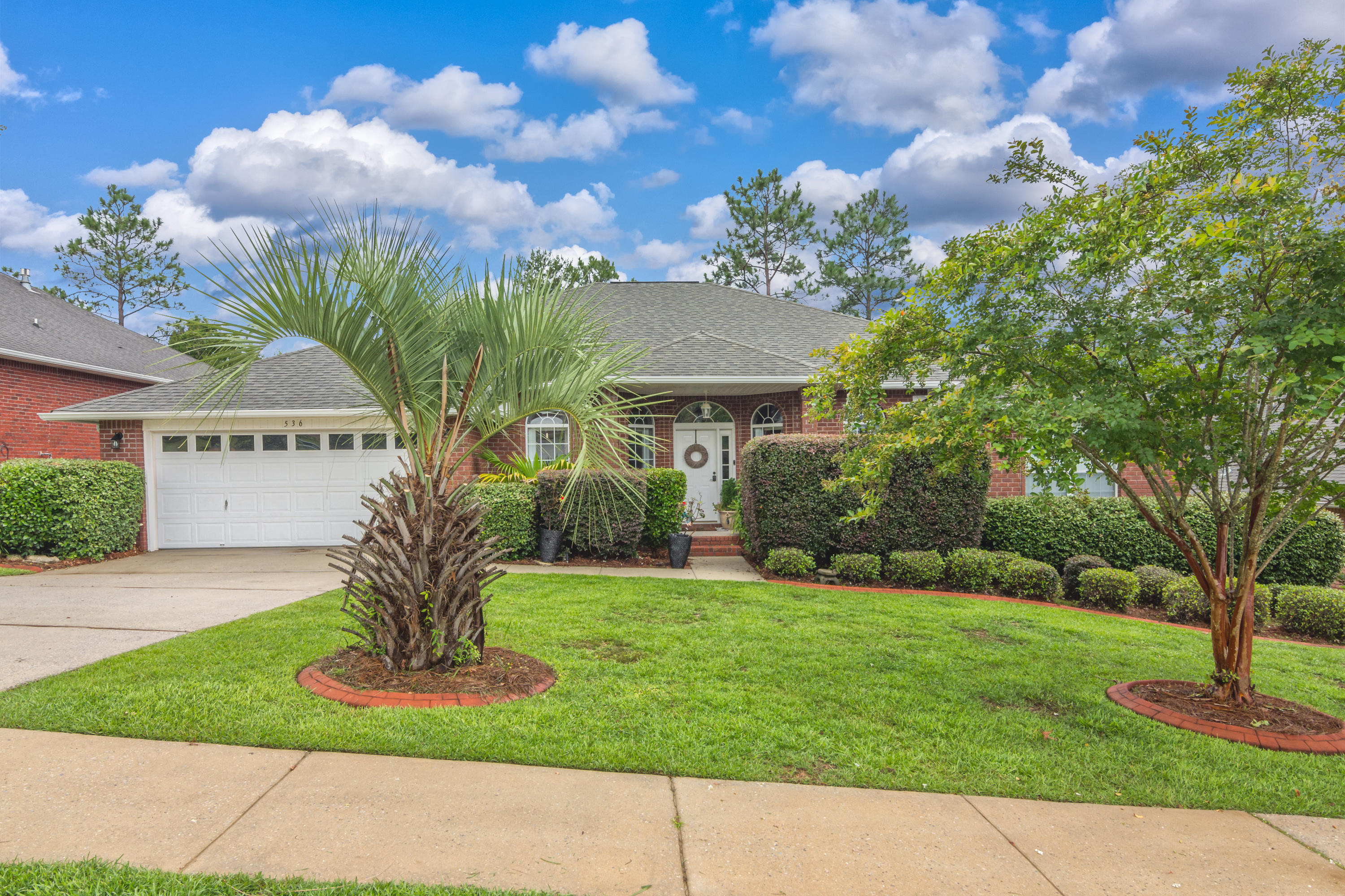 FOX VALLEY - Residential