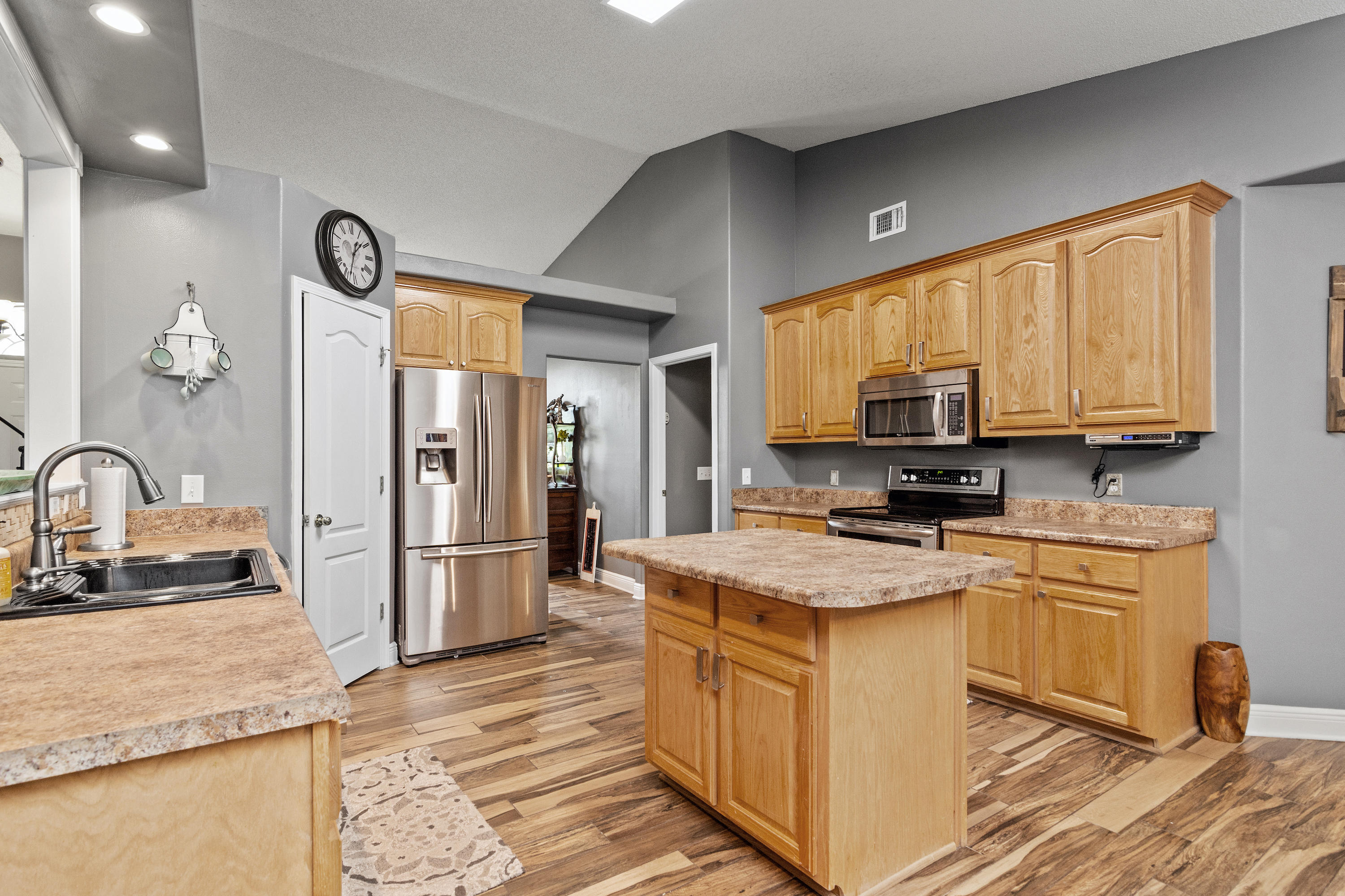 FOX VALLEY - Residential