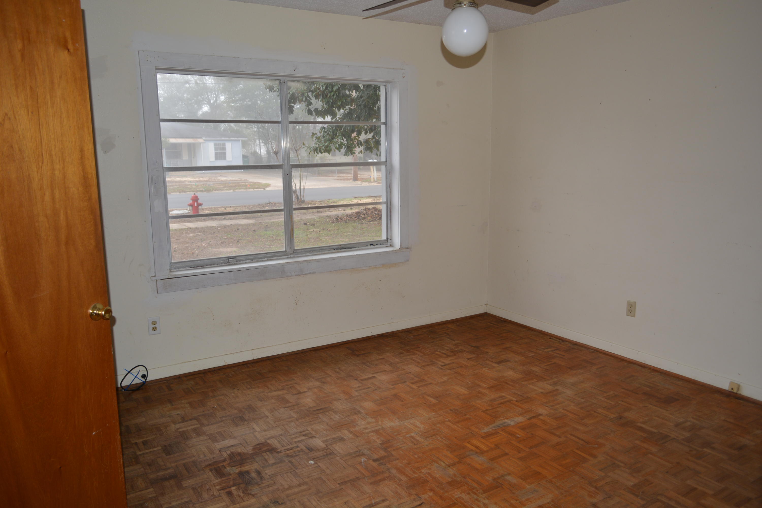 GARNIERS BEACH 6TH - Residential