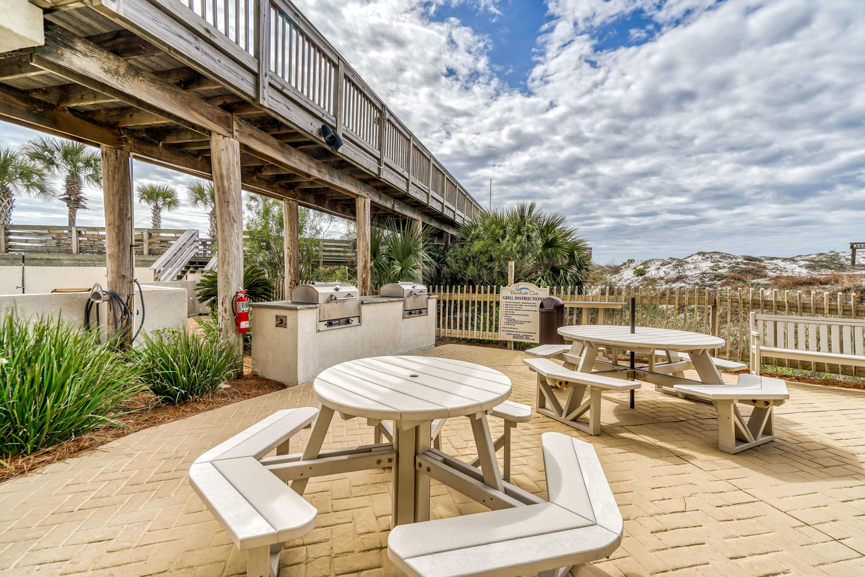 BEACHSIDE 1 CONDO - Residential