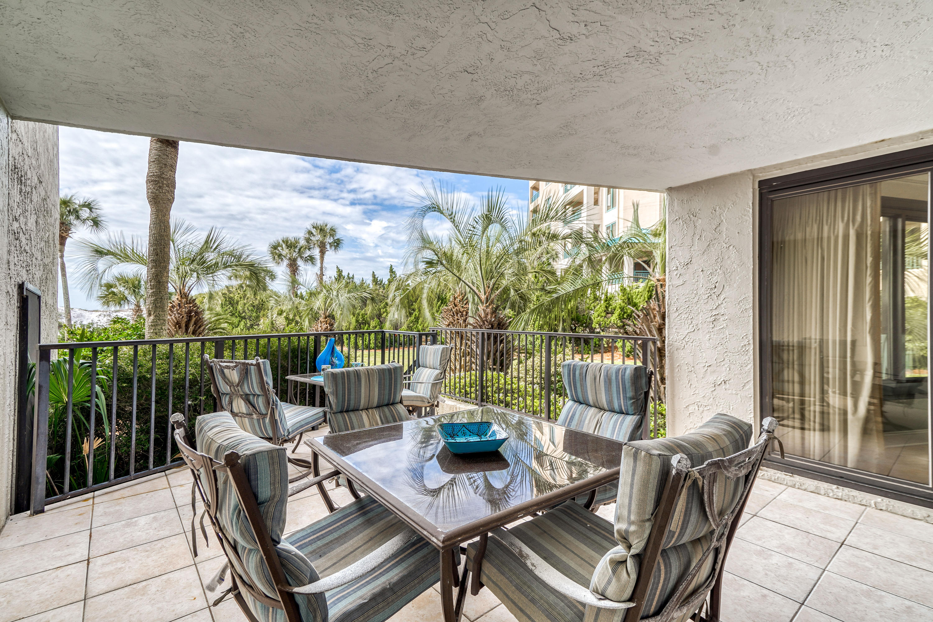 BEACHSIDE 1 CONDO - Residential