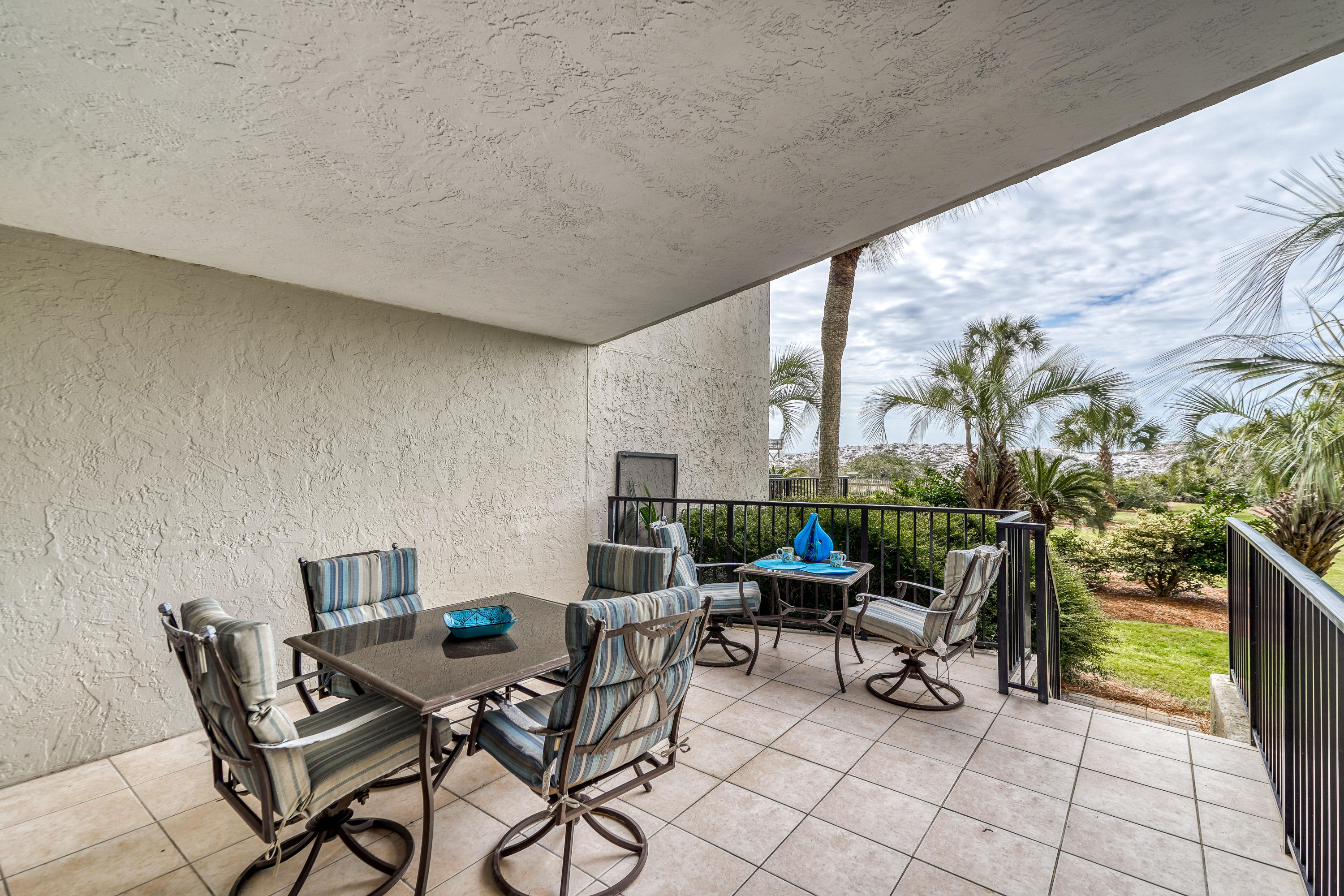 BEACHSIDE 1 CONDO - Residential