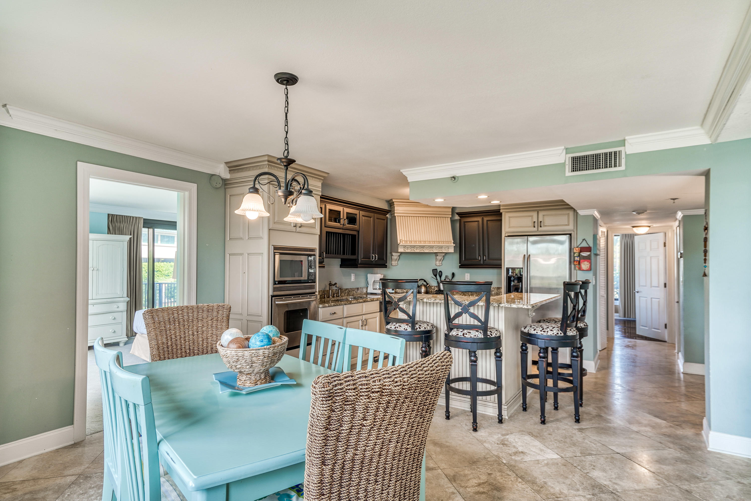 BEACHSIDE 1 CONDO - Residential