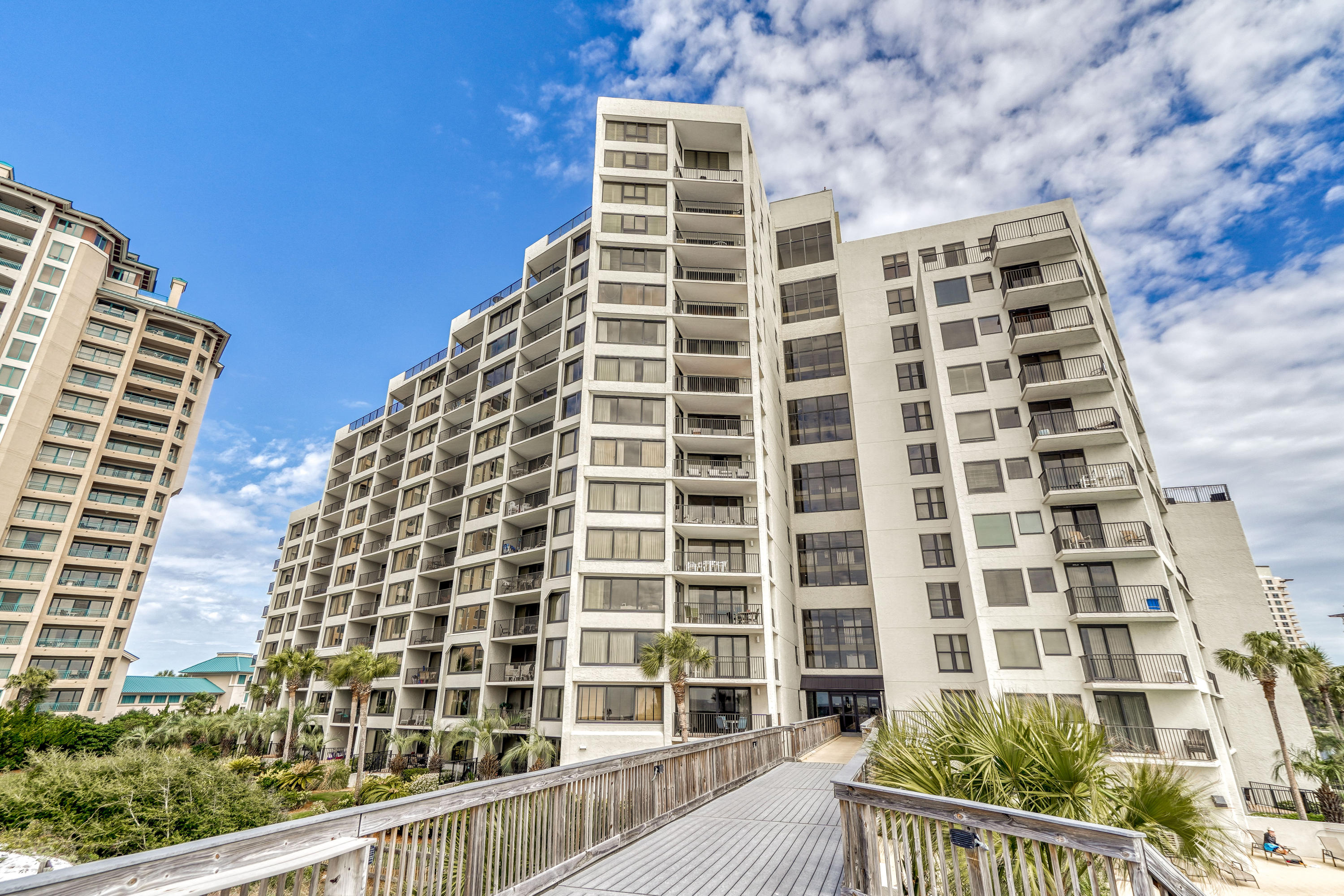 BEACHSIDE 1 CONDO - Residential