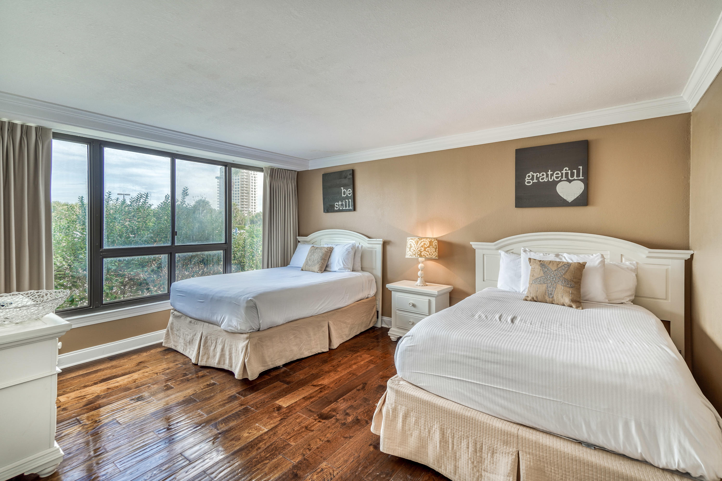 BEACHSIDE 1 CONDO - Residential