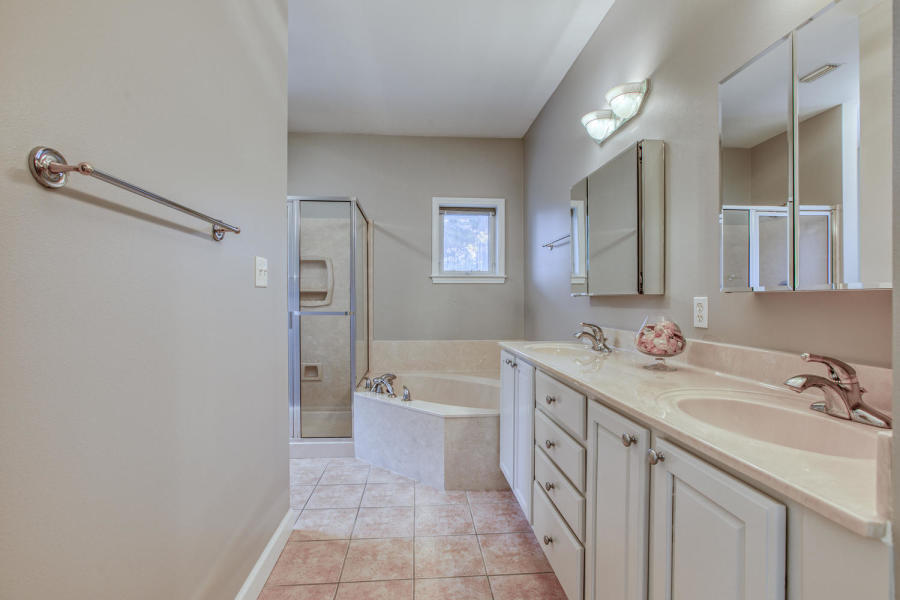 SANTA ROSA RIDGE UNIT 4 - Residential