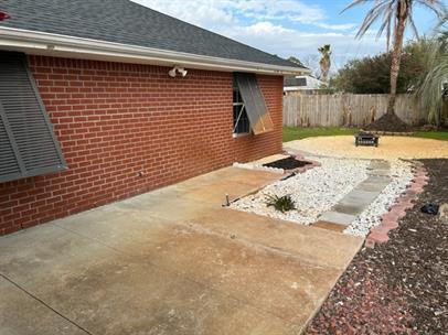 MANDAVILLA - Residential Lease