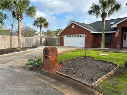 MANDAVILLA - Residential Lease