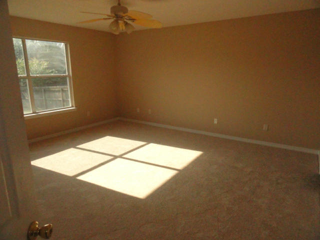 WESTVIEW EST PH IV - Residential