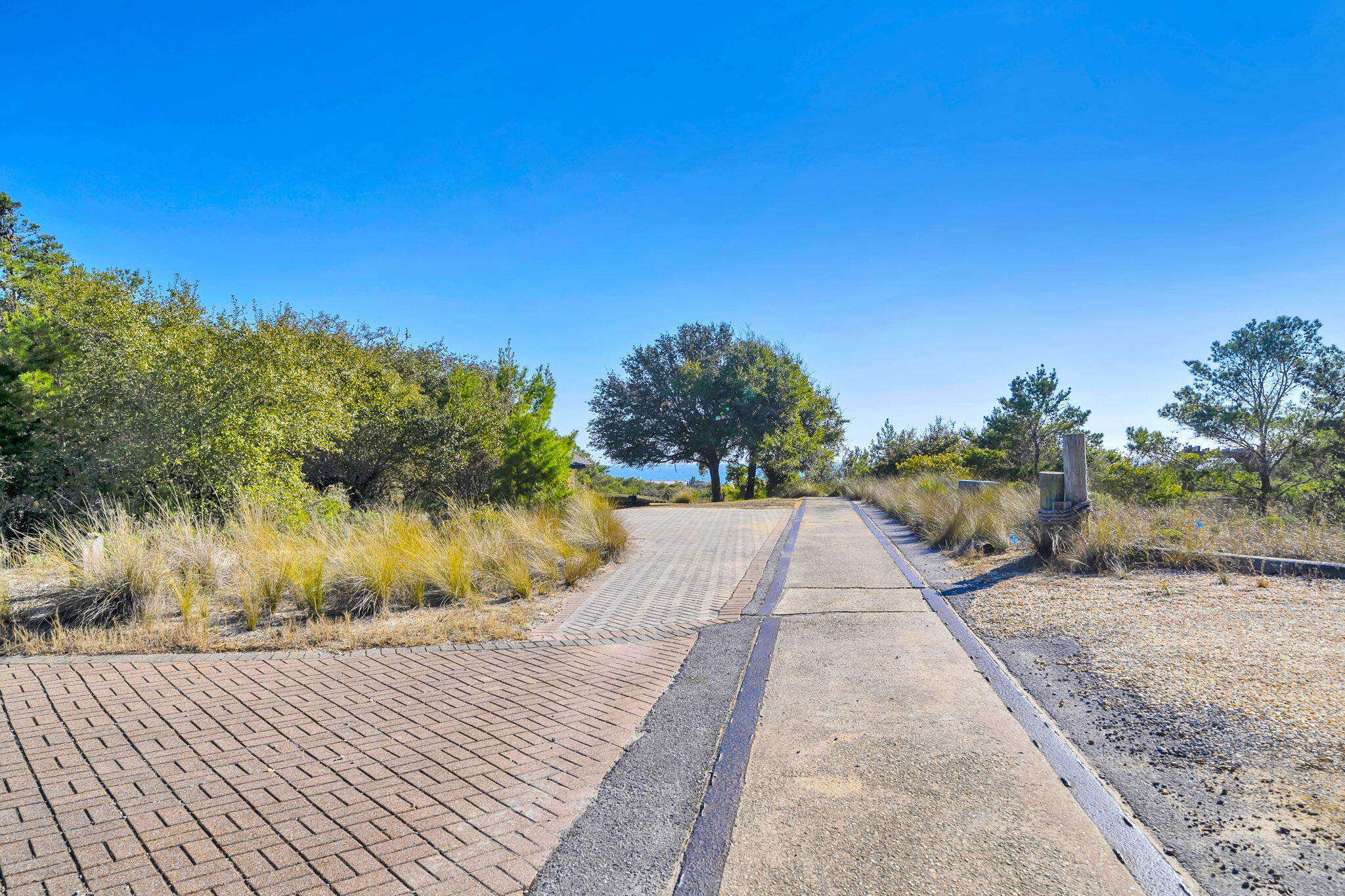 FOUR MILE VILLAGE - Residential