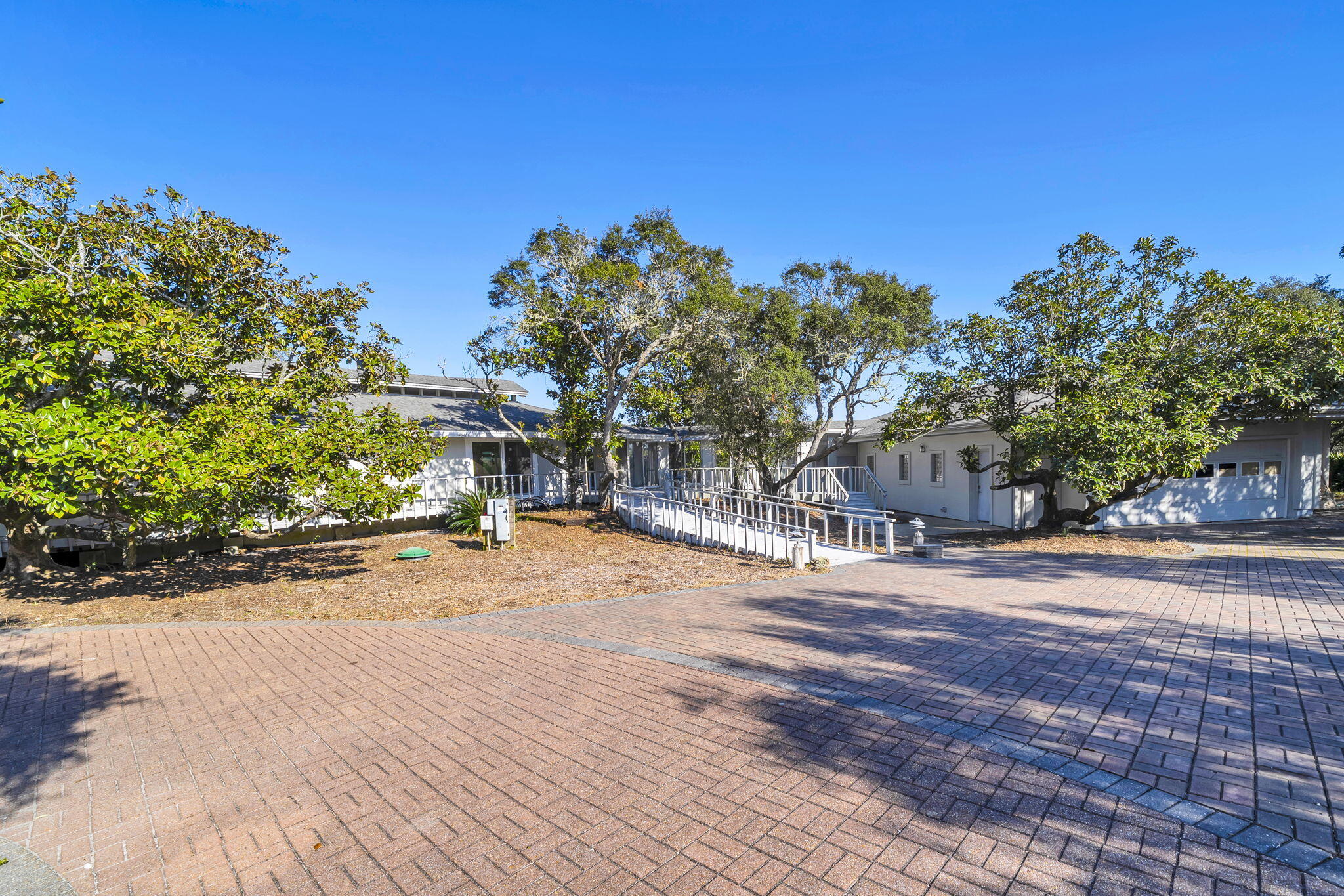 FOUR MILE VILLAGE - Residential