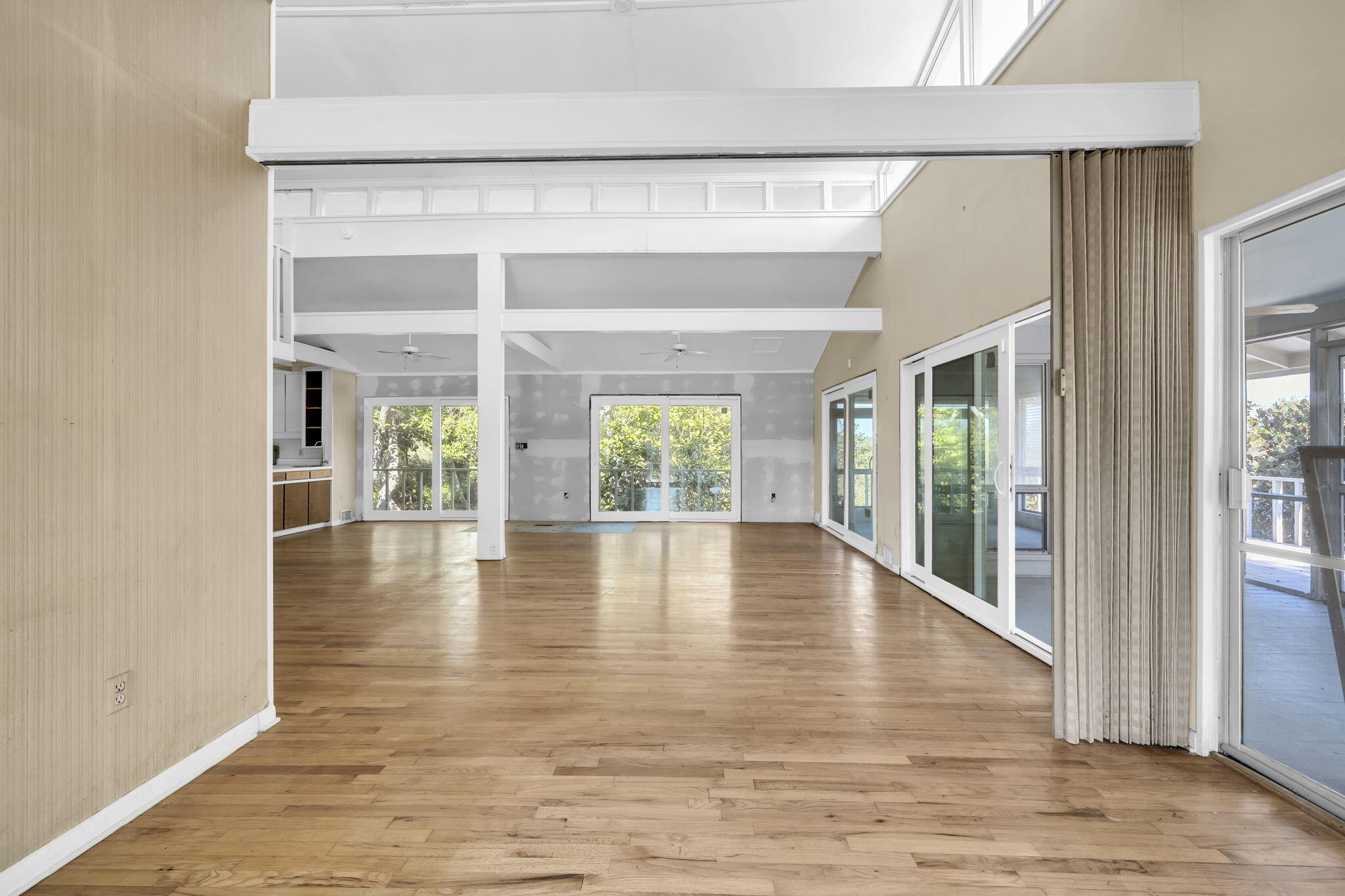 FOUR MILE VILLAGE - Residential