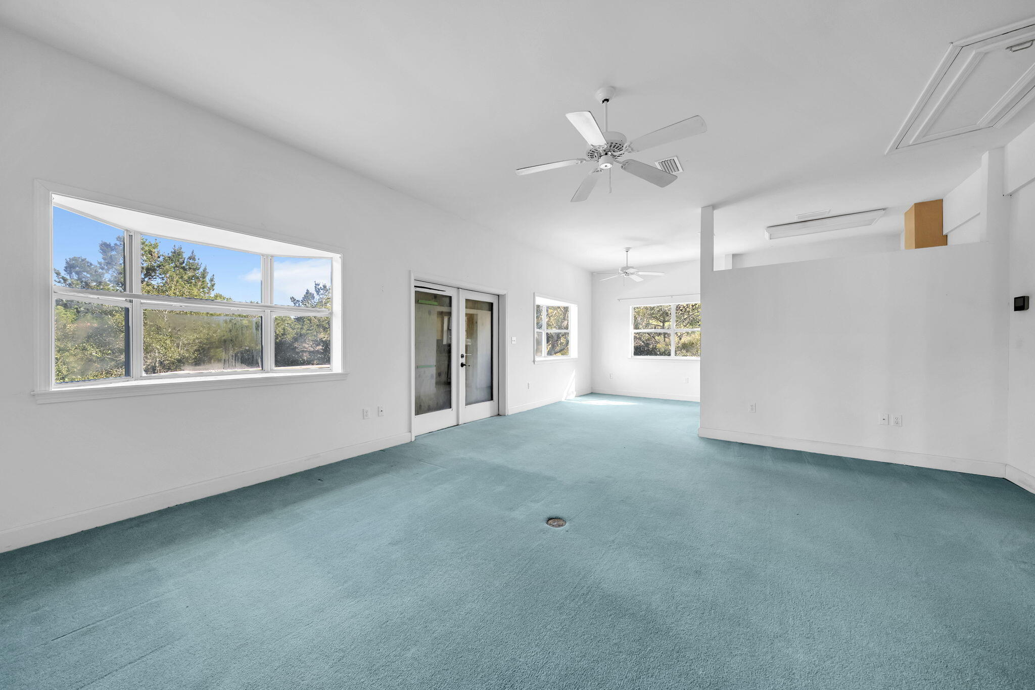 FOUR MILE VILLAGE - Residential