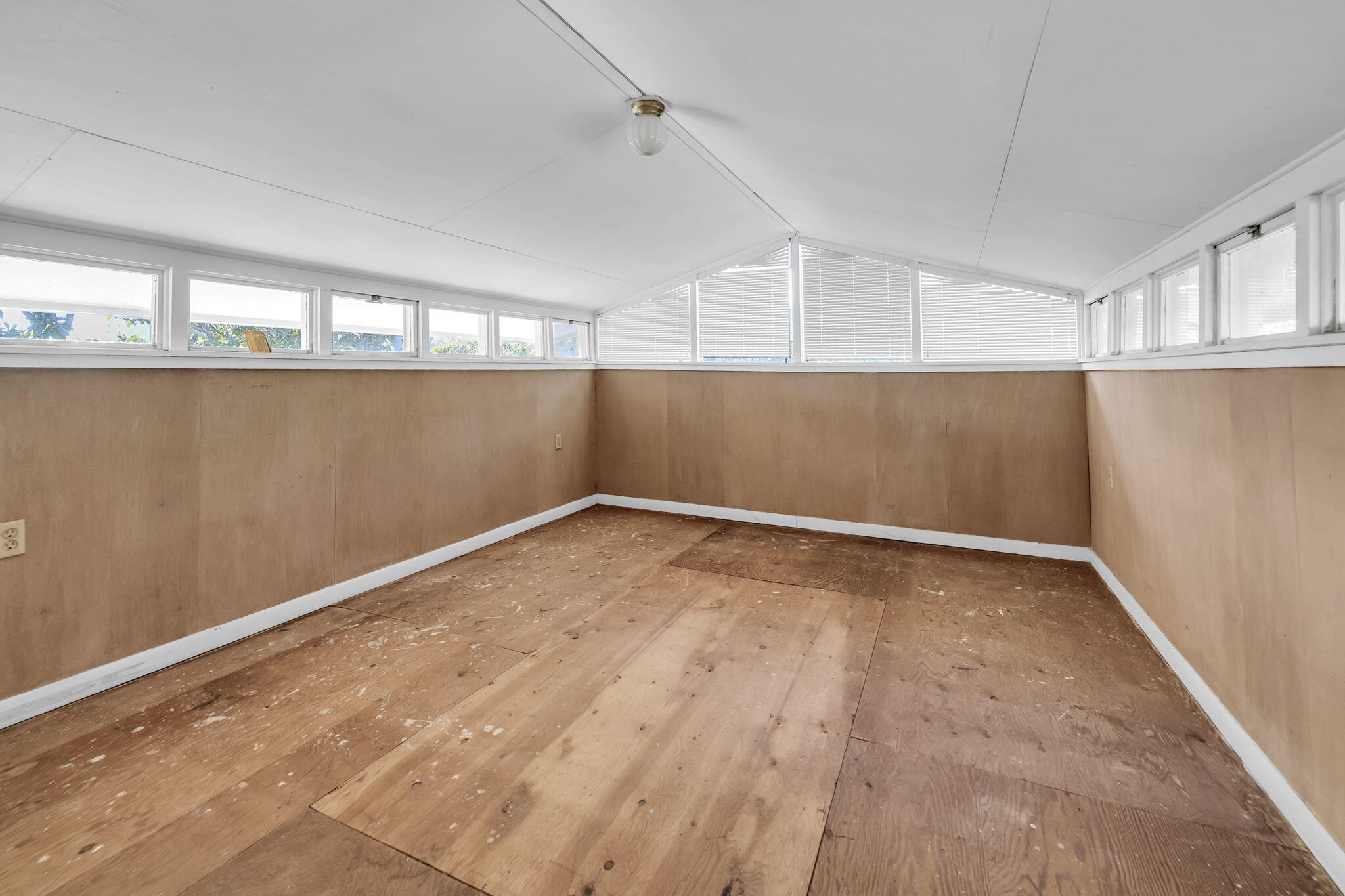 FOUR MILE VILLAGE - Residential