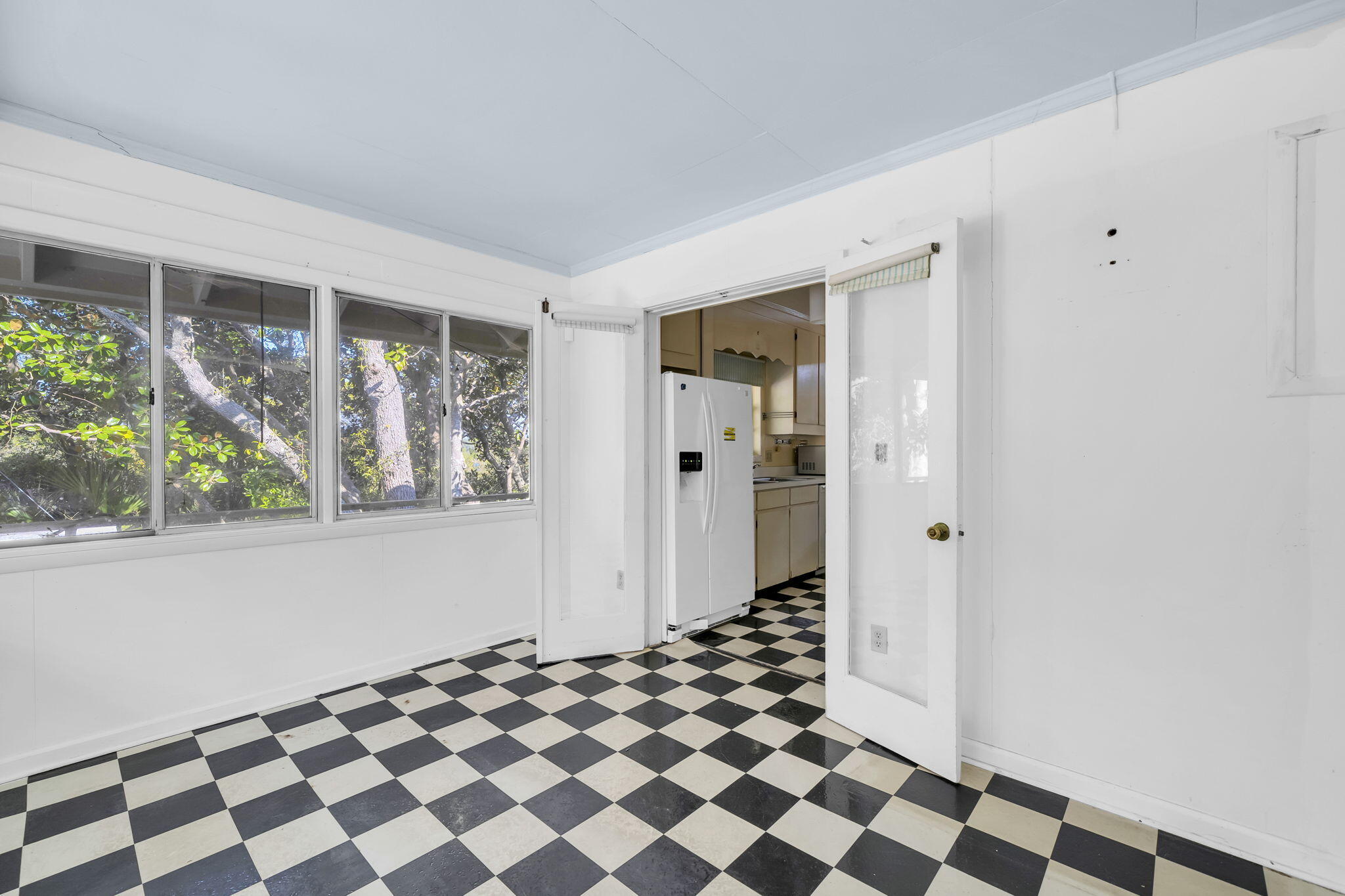 FOUR MILE VILLAGE - Residential