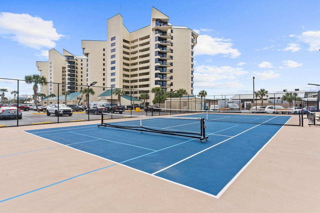 SUNBIRD CONDO - Residential