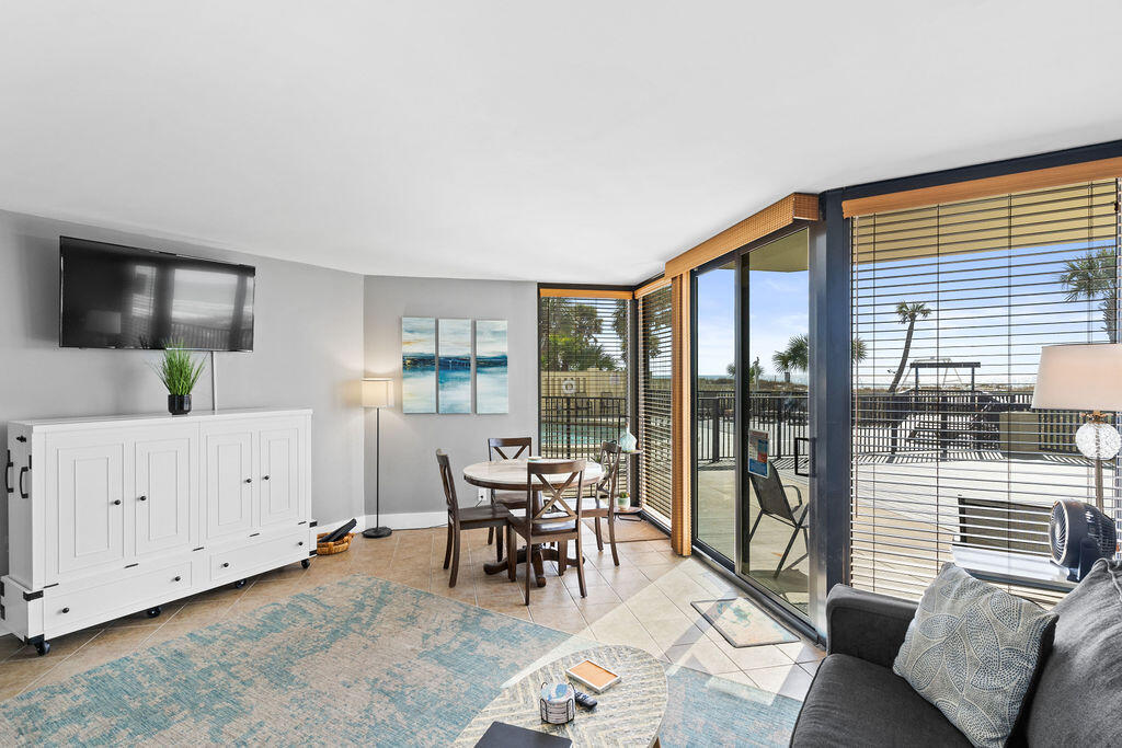 SUNBIRD CONDO - Residential