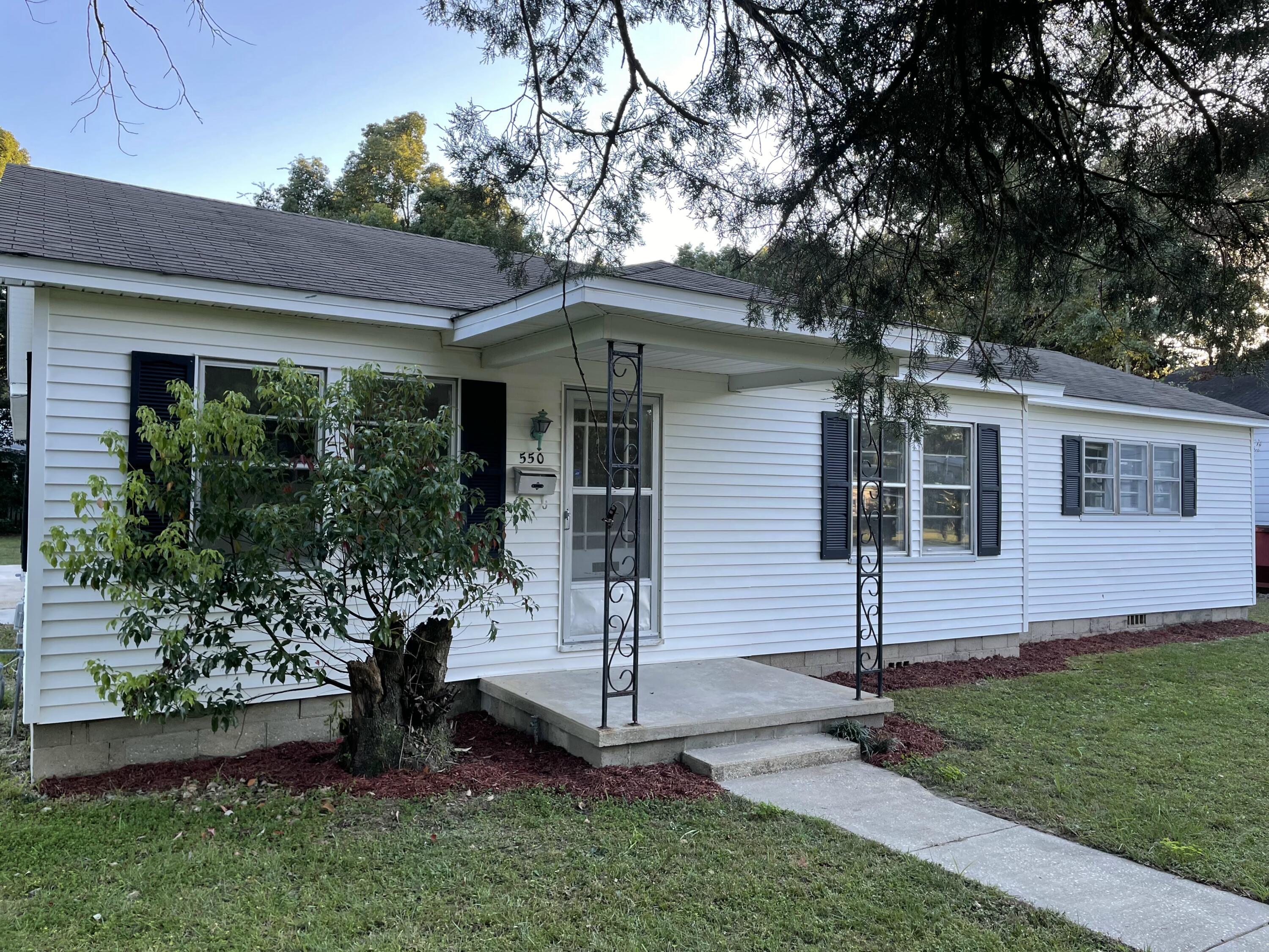 D.L.Campbell - Residential