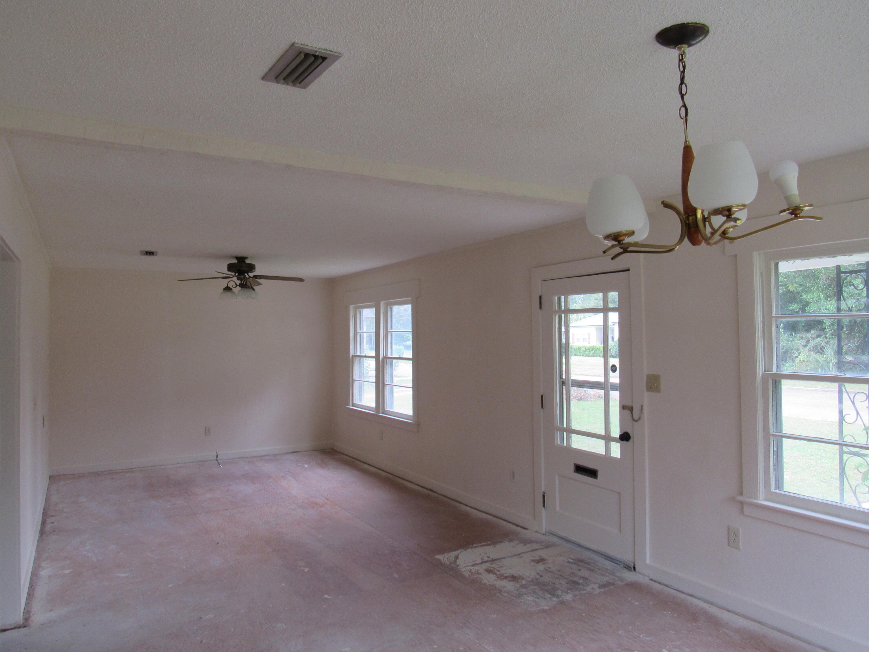 D.L.Campbell - Residential