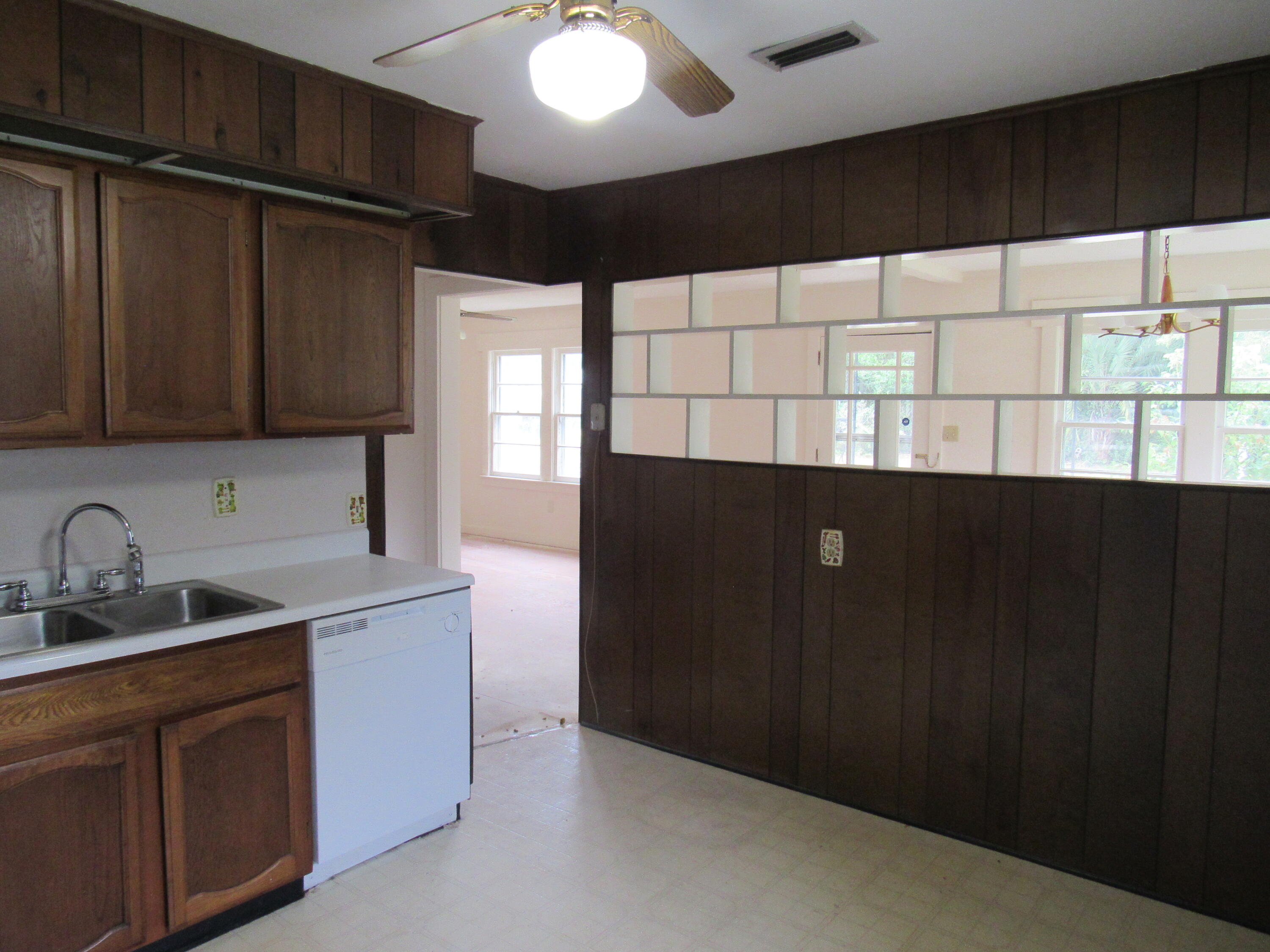 D.L.Campbell - Residential