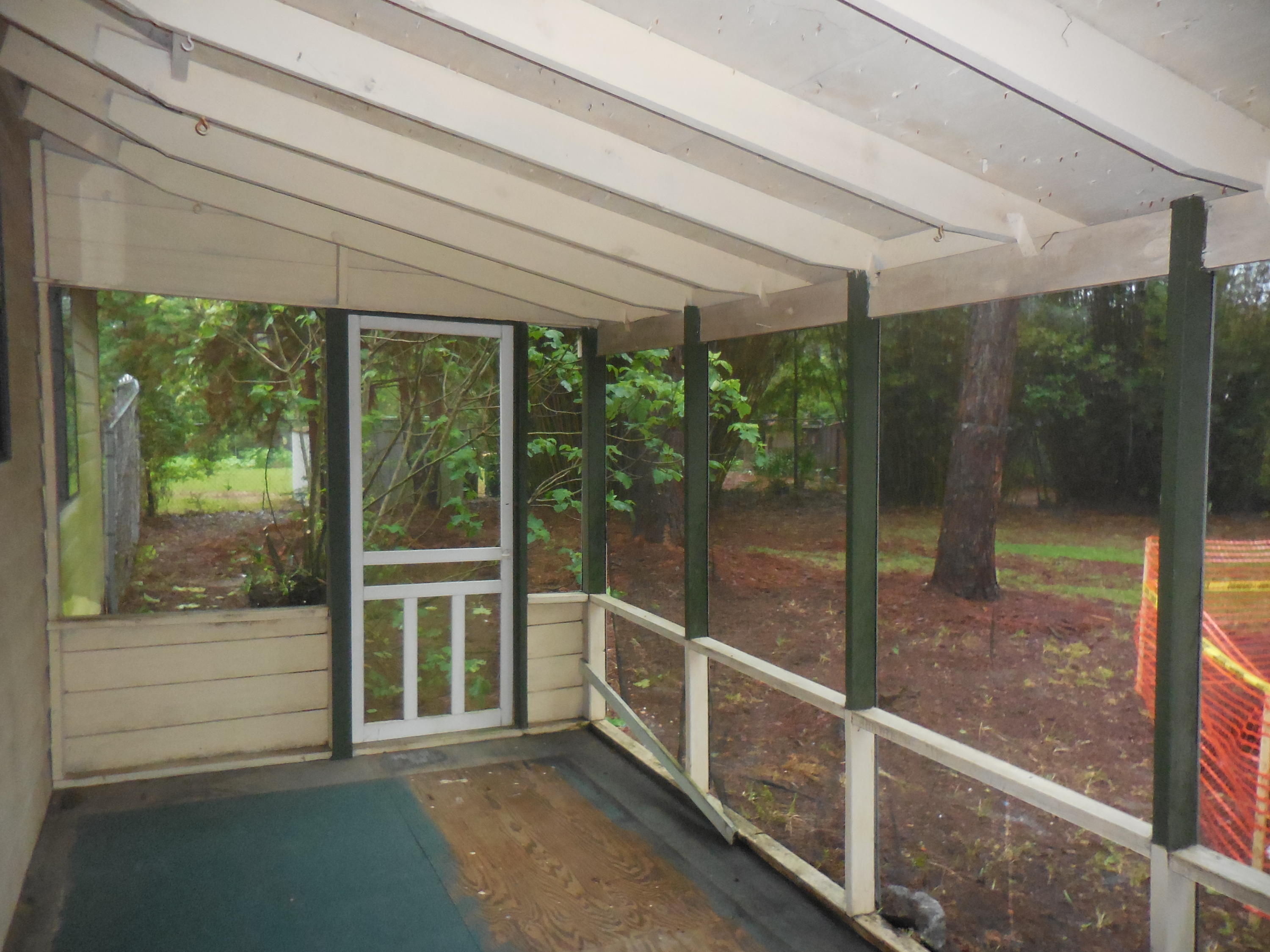 NAVARRE S/D 2ND ADDN - Residential