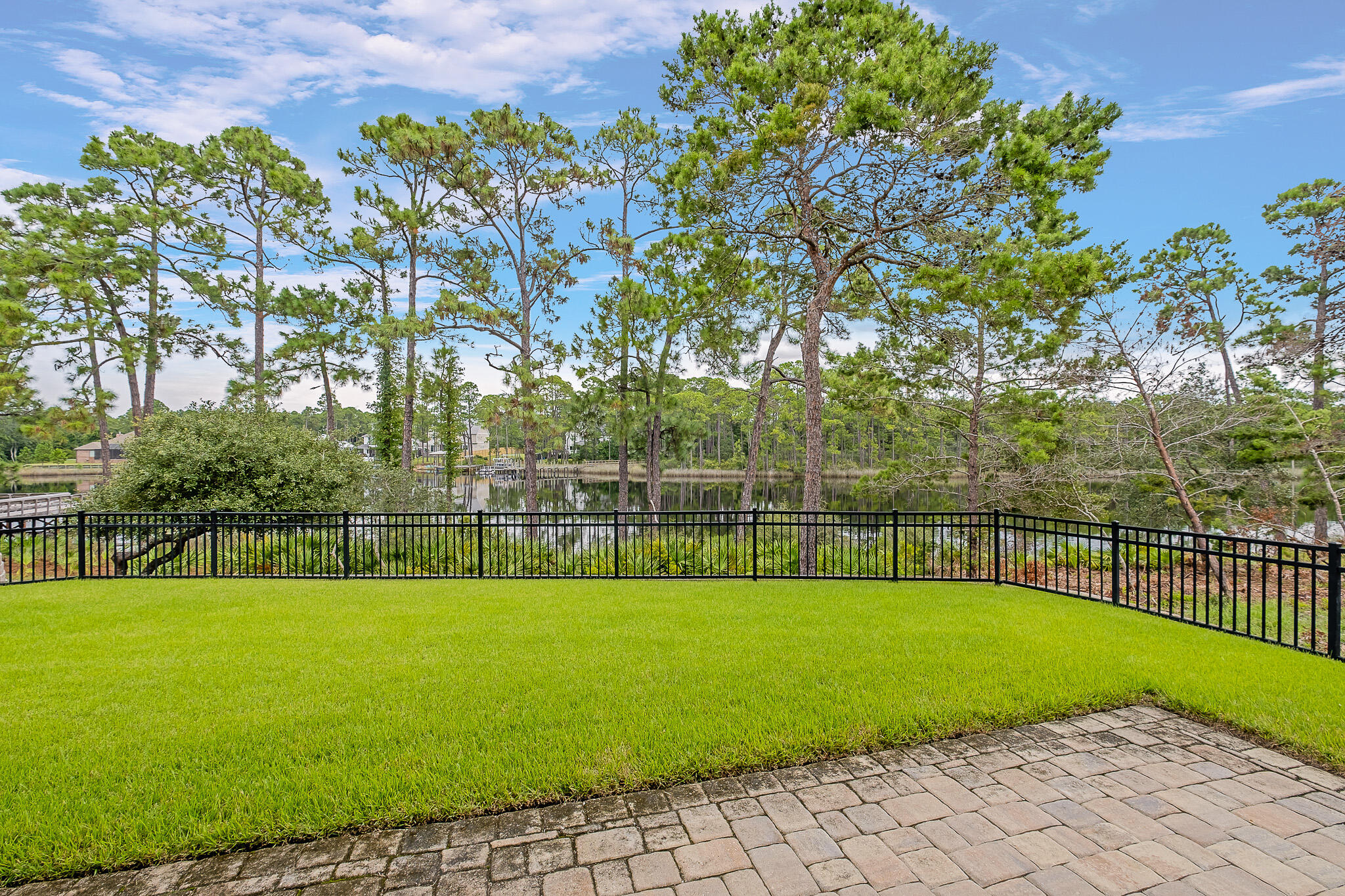 TURTLE COVE - Residential