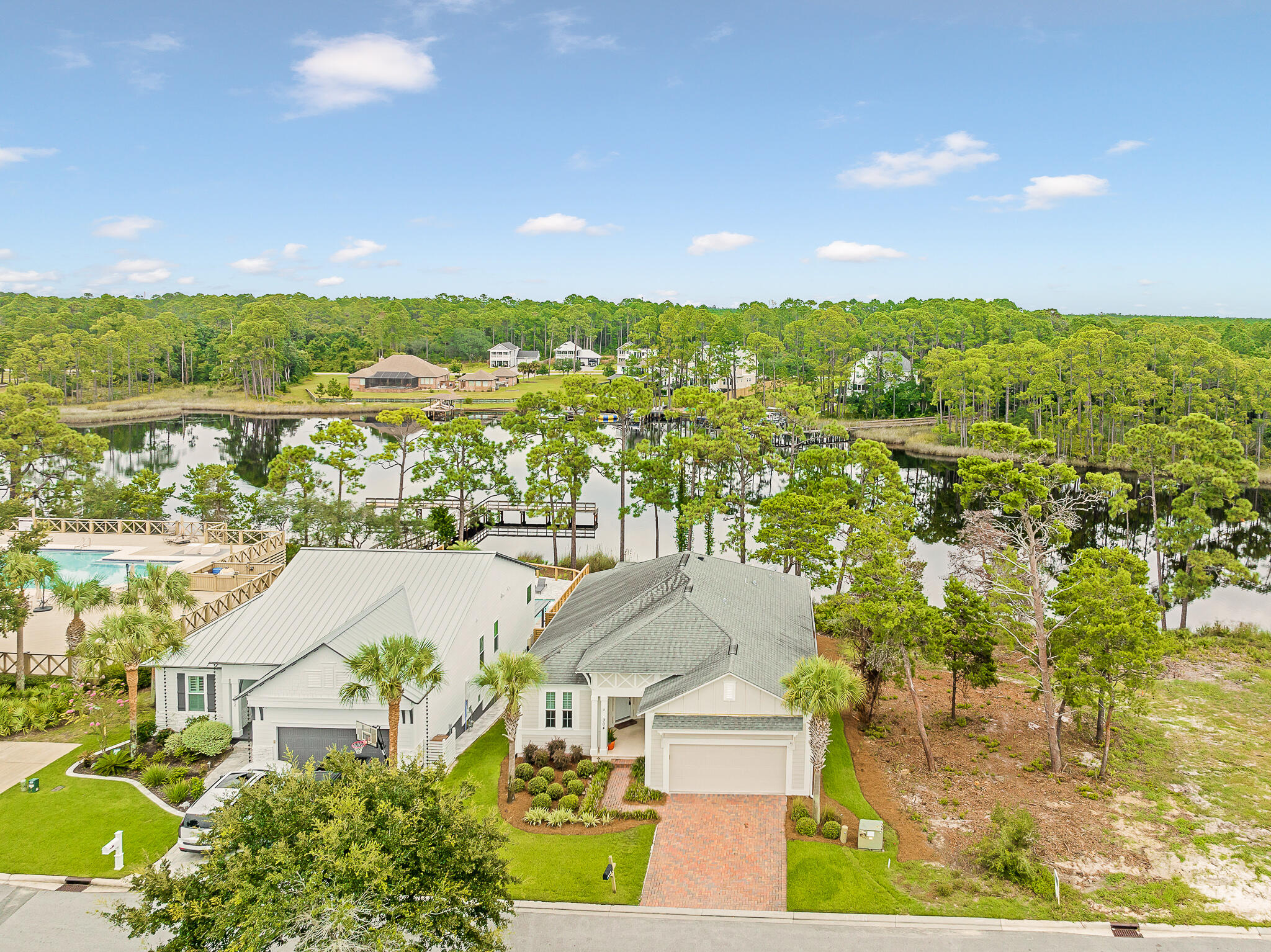 TURTLE COVE - Residential