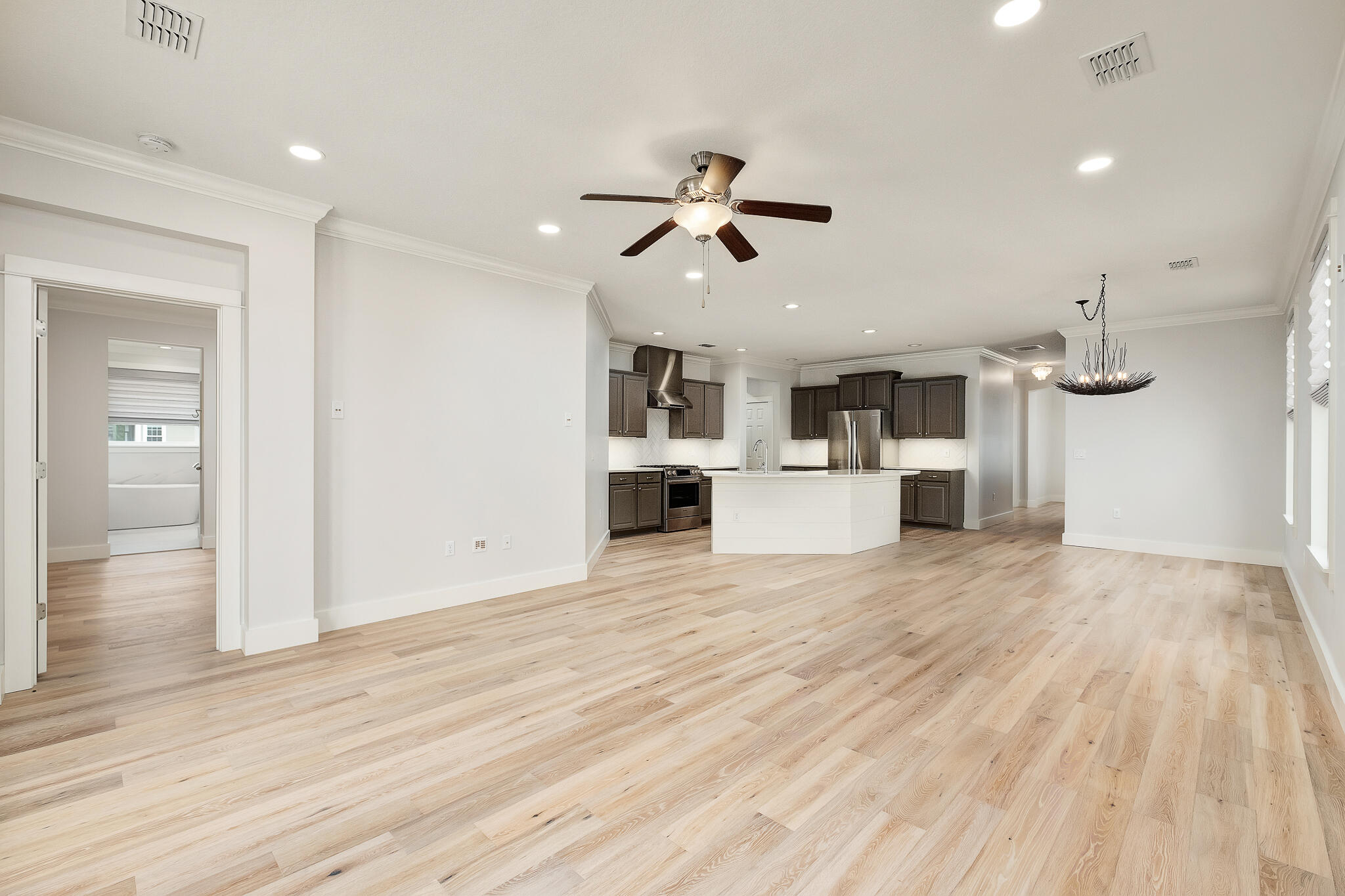 TURTLE COVE - Residential