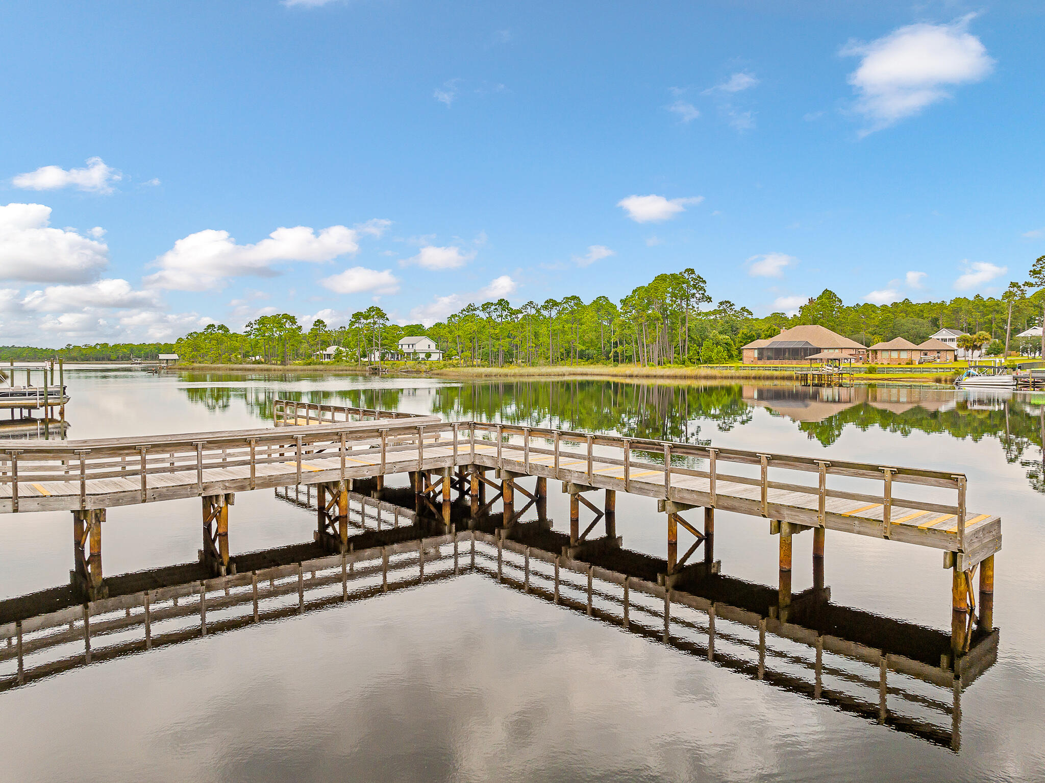 TURTLE COVE - Residential