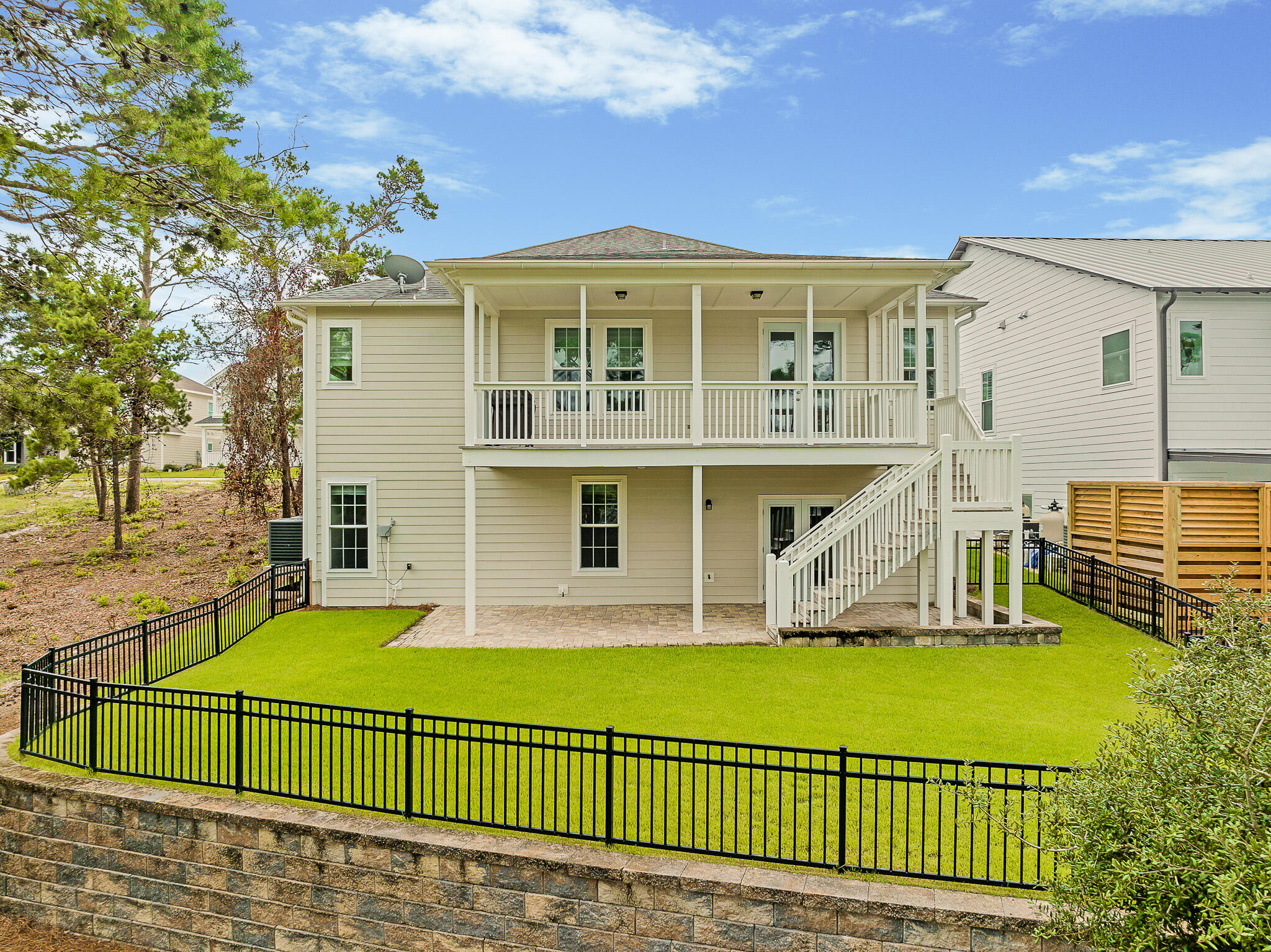 TURTLE COVE - Residential