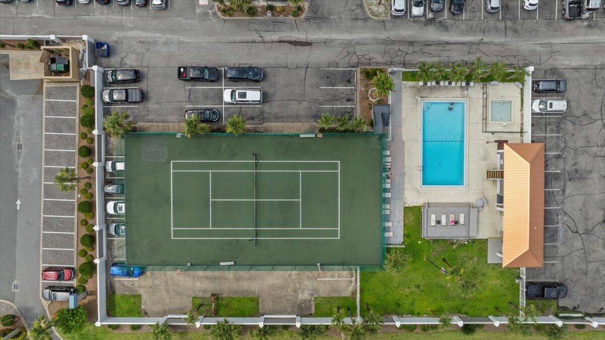 SURF DWELLER CONDO - Residential