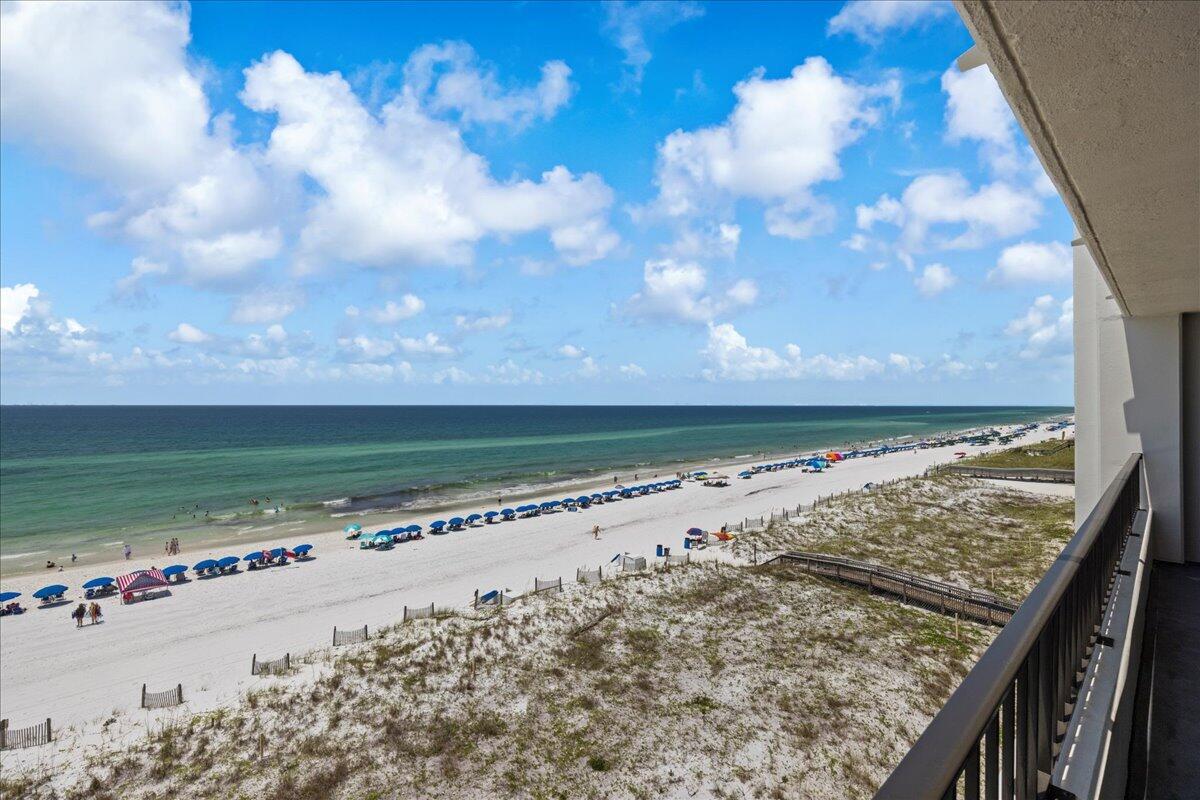 SURF DWELLER CONDO - Residential