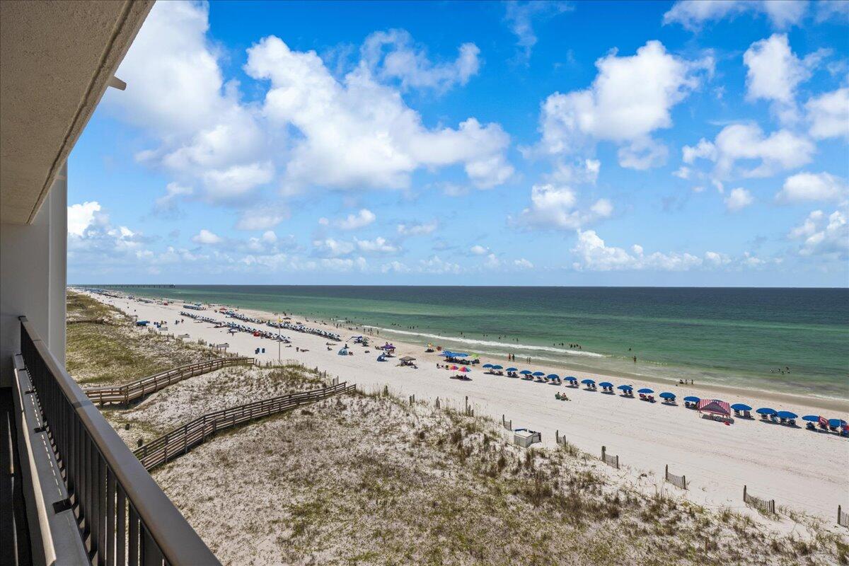 SURF DWELLER CONDO - Residential