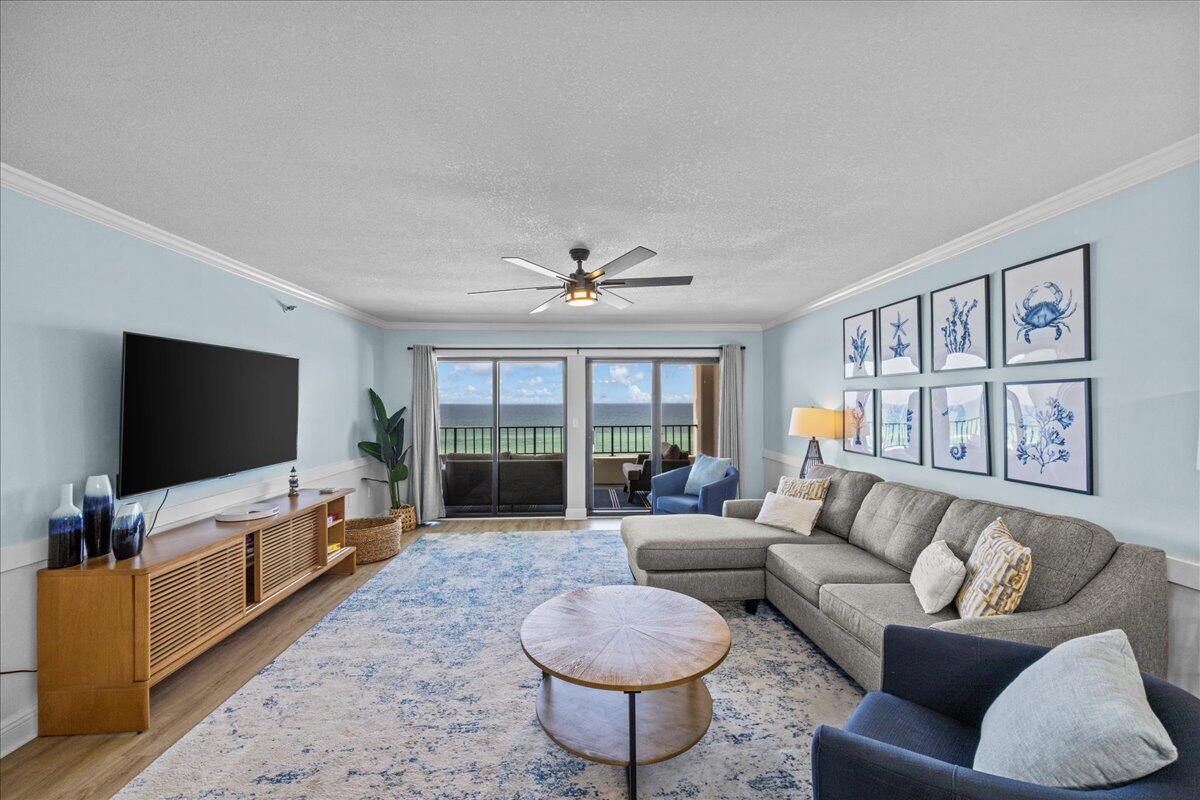 SURF DWELLER CONDO - Residential