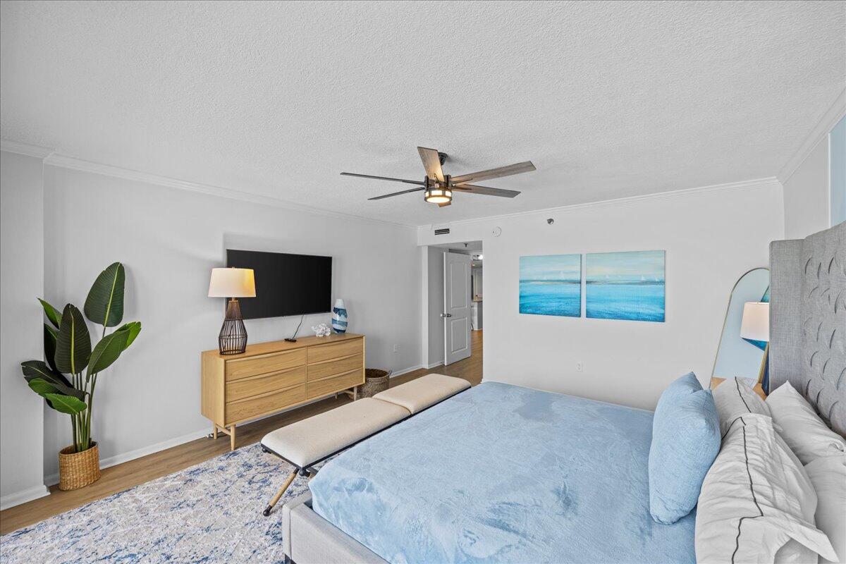 SURF DWELLER CONDO - Residential