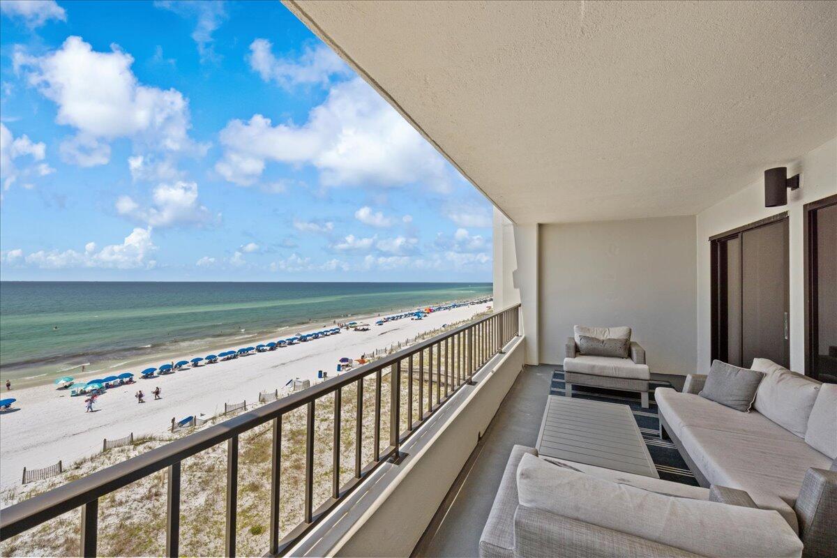 SURF DWELLER CONDO - Residential
